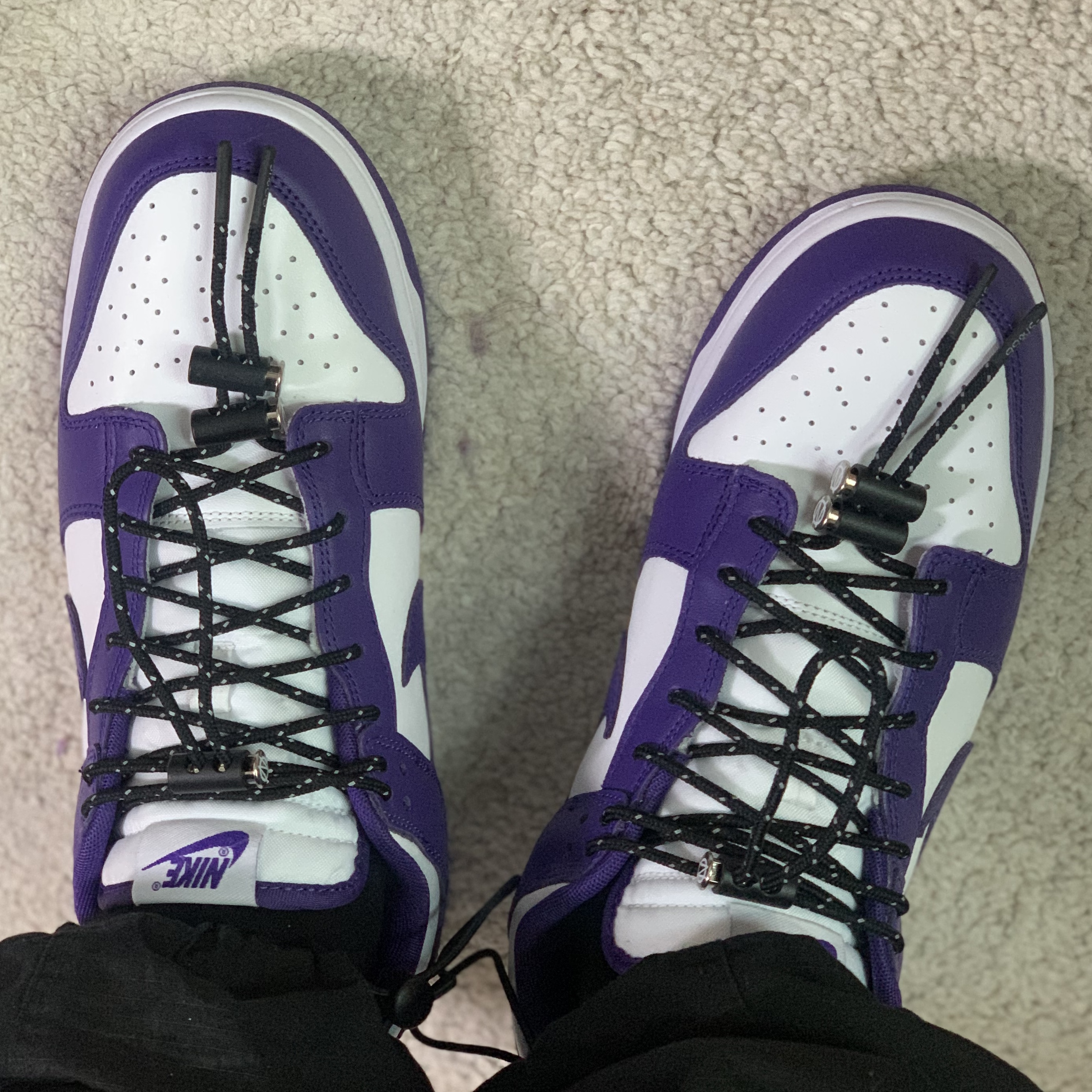 Nike Dunk Low Retro Championship Court Purple 착용 스타일