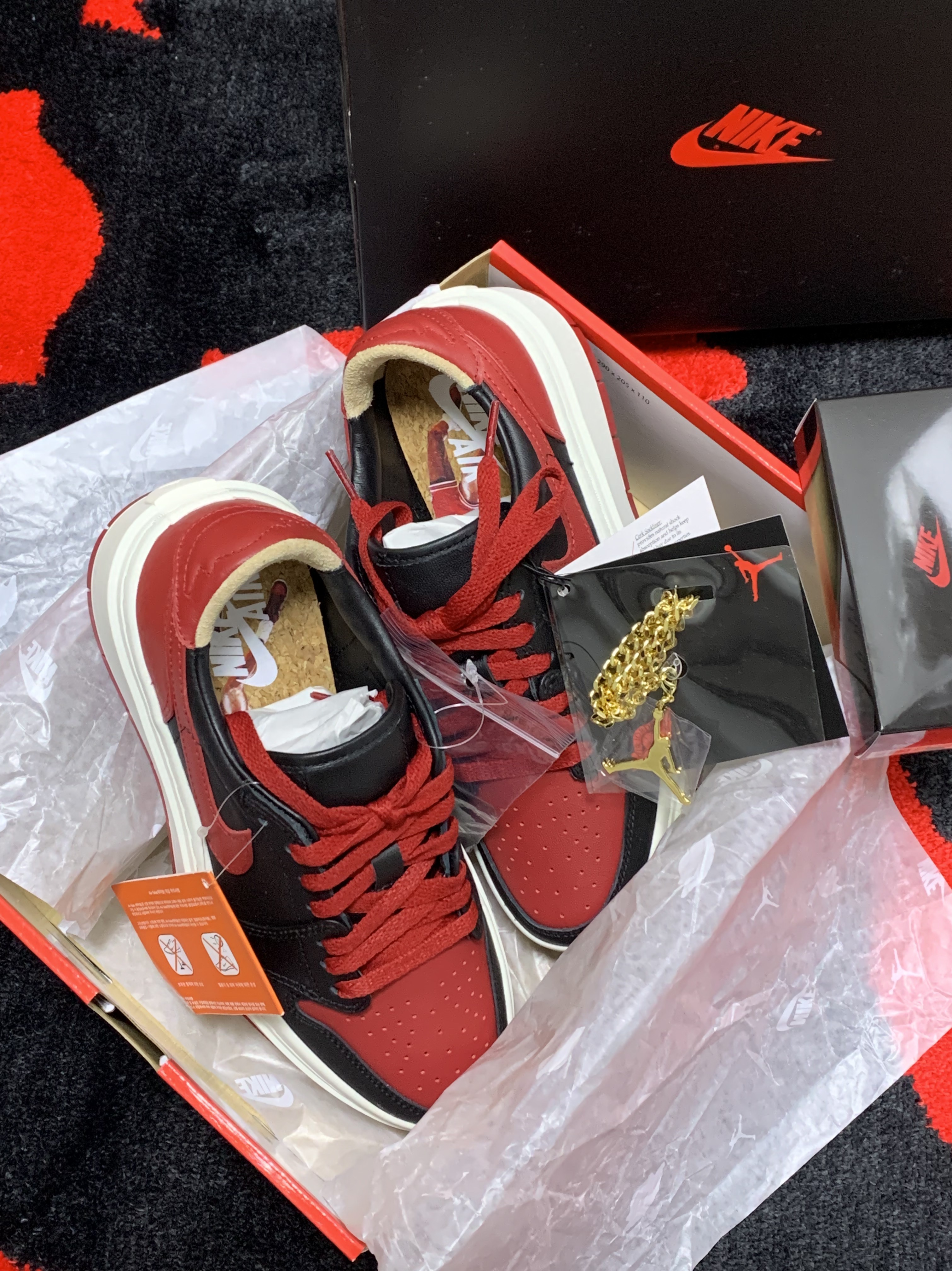 (W) Jordan 1 Elevate Low SE Bred 착용 스타일 - 1