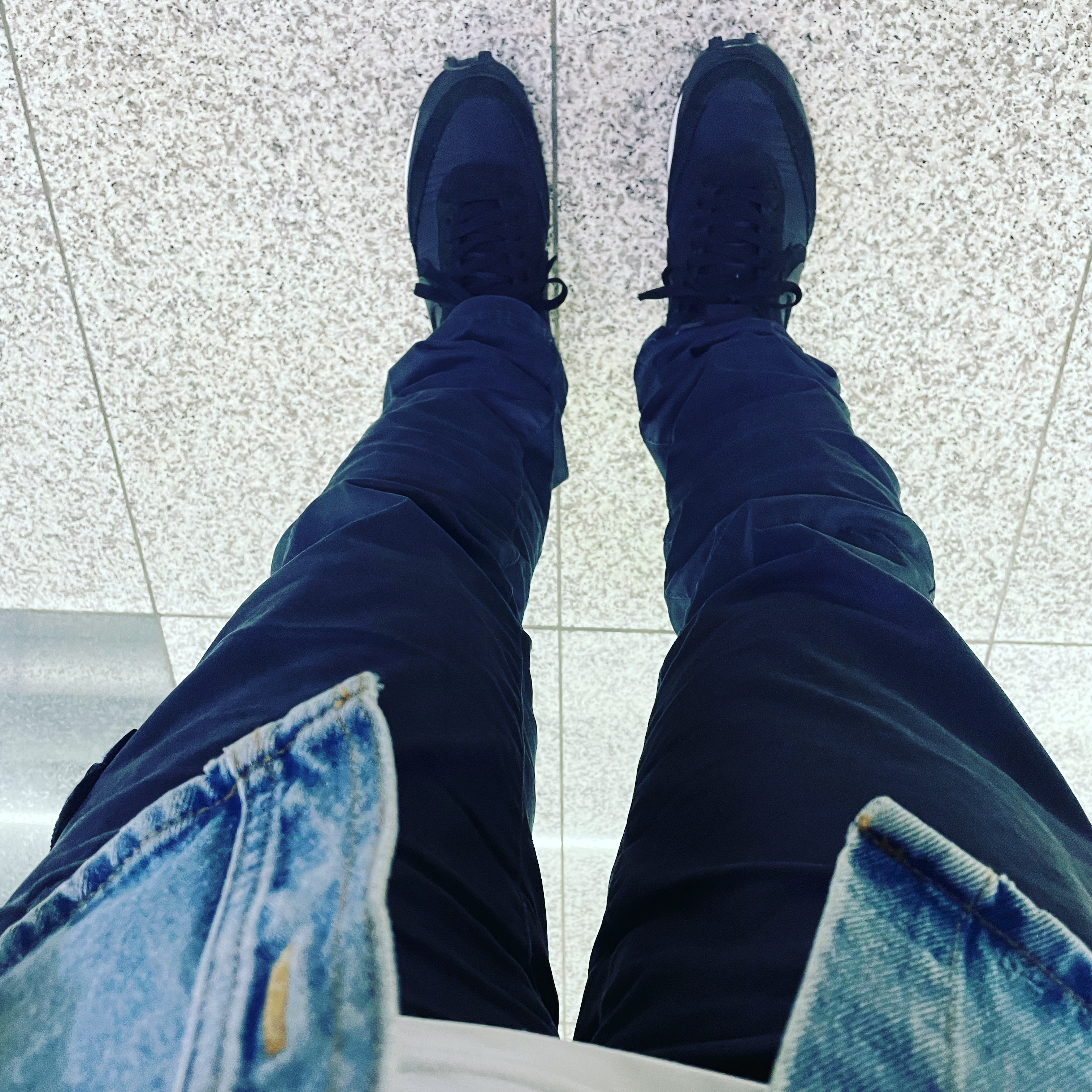 Stone Island 312L1 T.CO+OLD Cargo Pants Black - 21FW, Nike x Sacai LDWaffle Black Nylon 착용 스타일