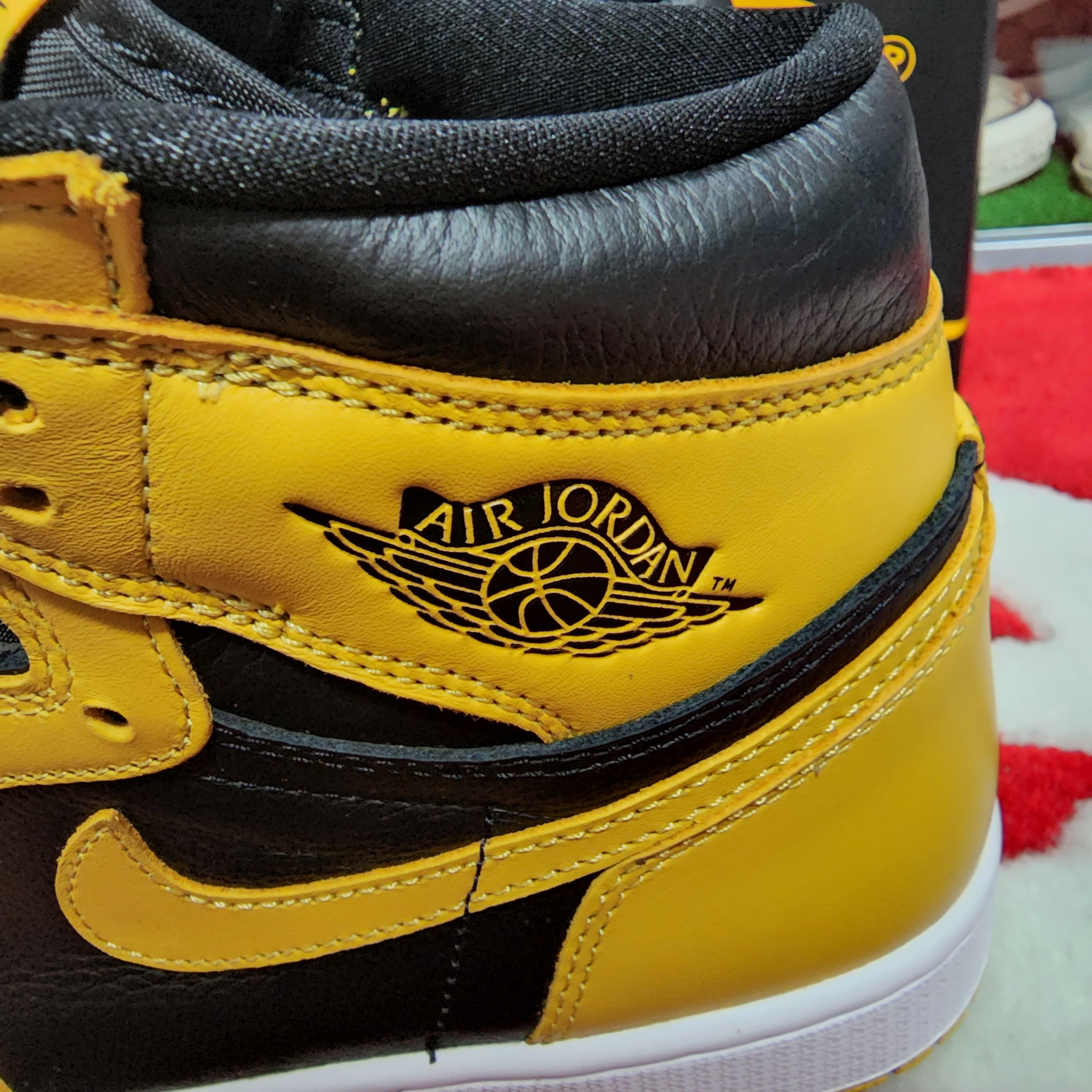 Jordan 1 Retro High OG Pollen 착용 스타일 - 1