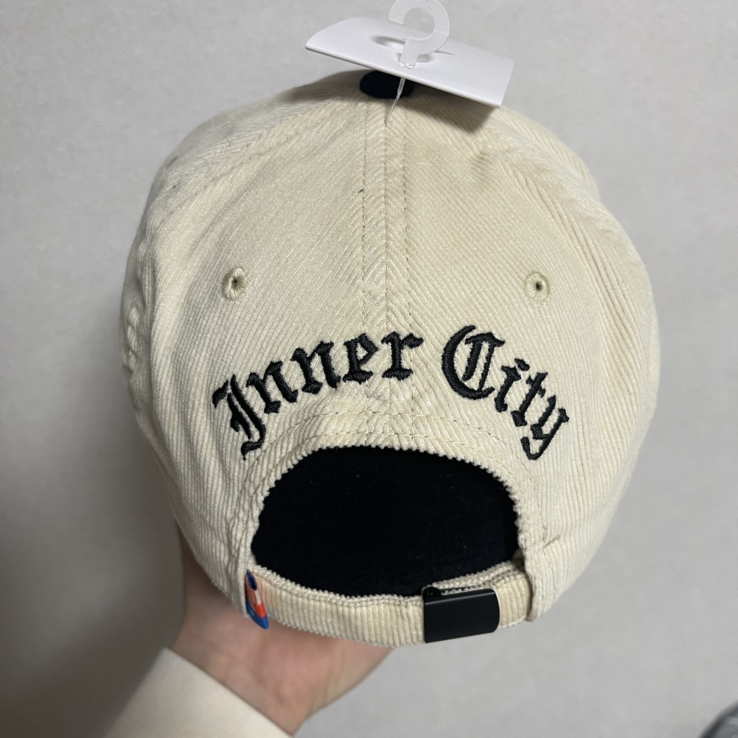 Jordan x Russell Westbrook Honor the Gift Cap 착용 스타일 - 4