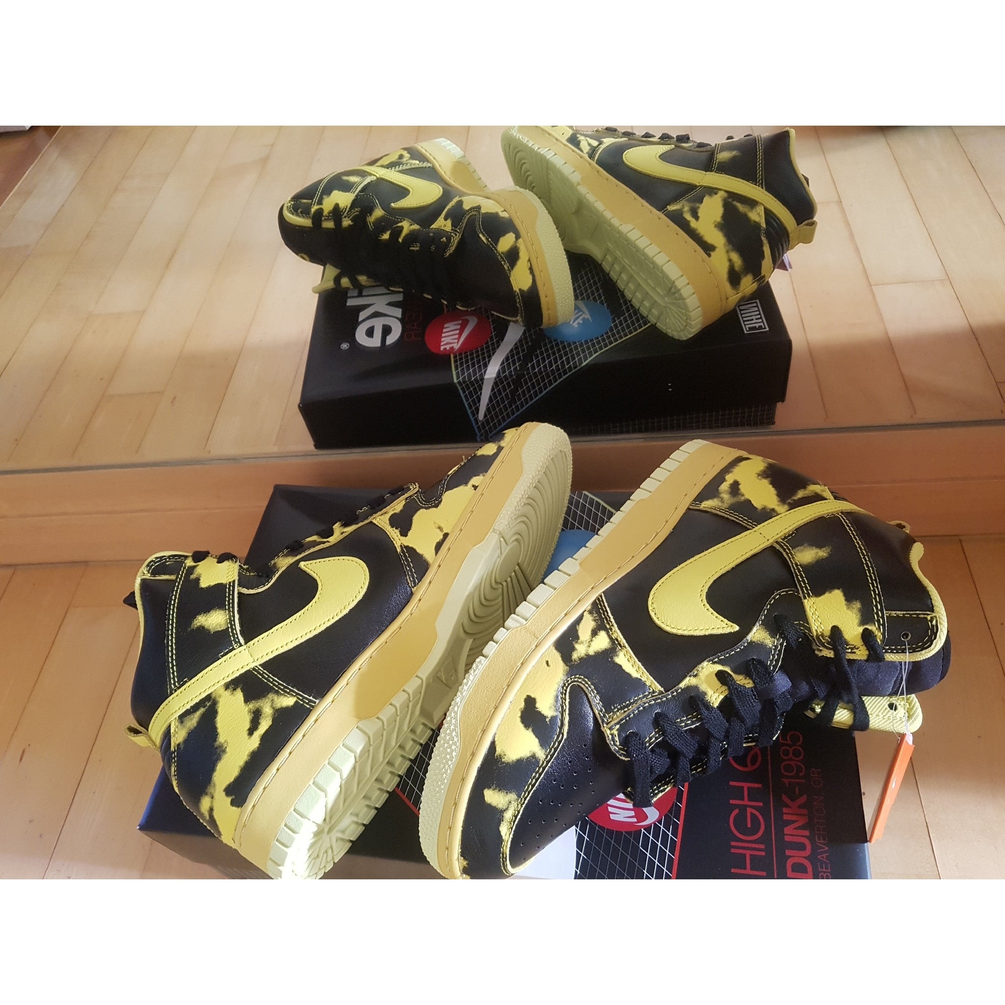 Nike Dunk High 1985 SP Yellow Acid Wash 착용 스타일 - 4