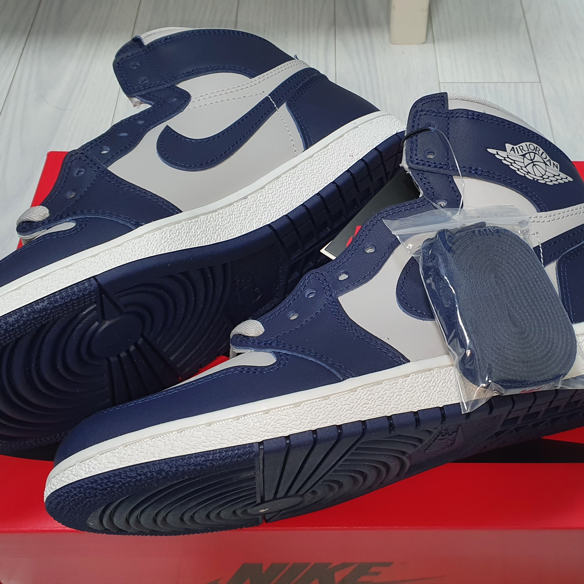 Jordan 1 High 85 College Navy 착용 스타일