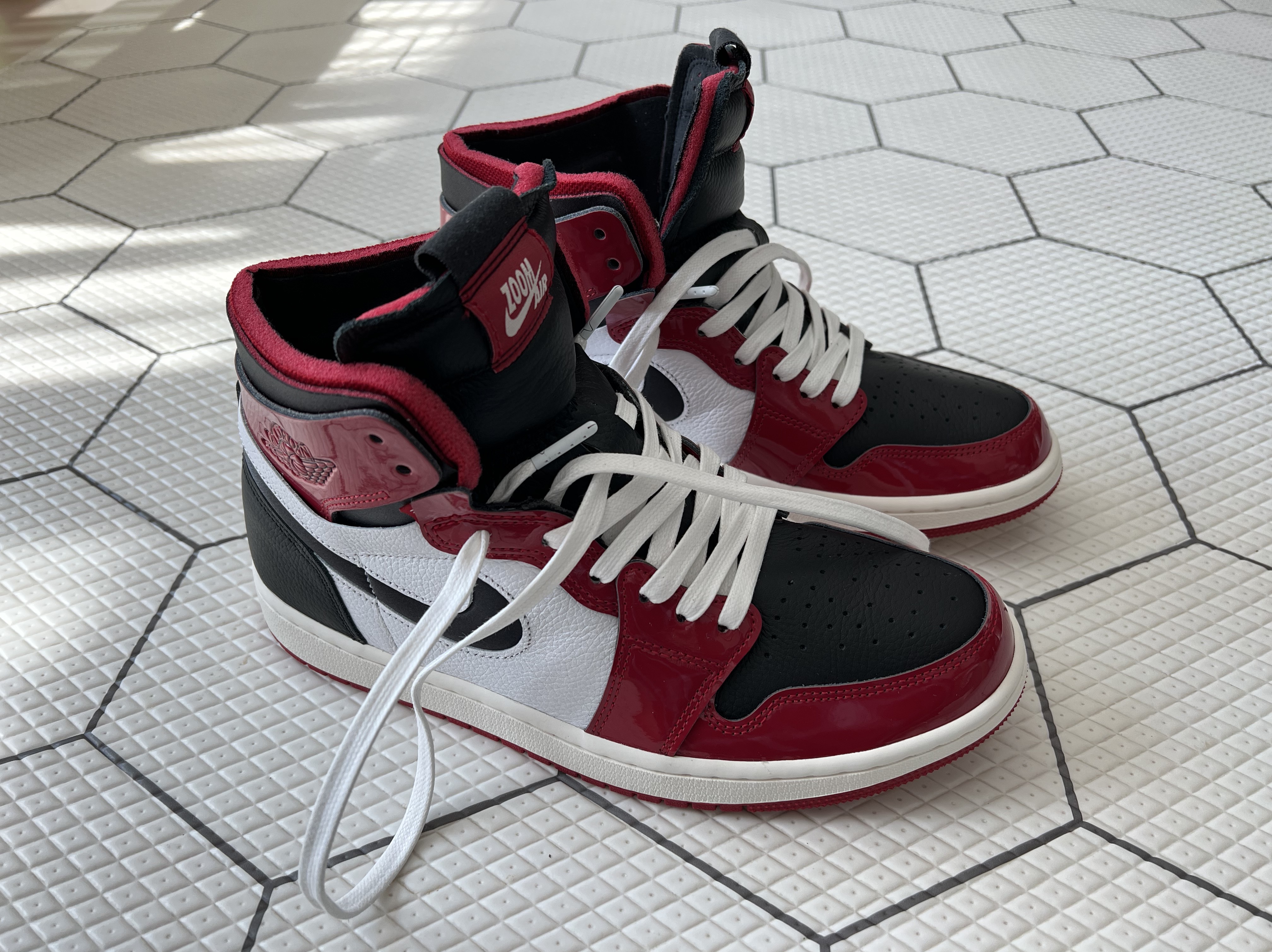 (W) Jordan 1 Zoom Air CMFT Gym Red Black 착용 스타일