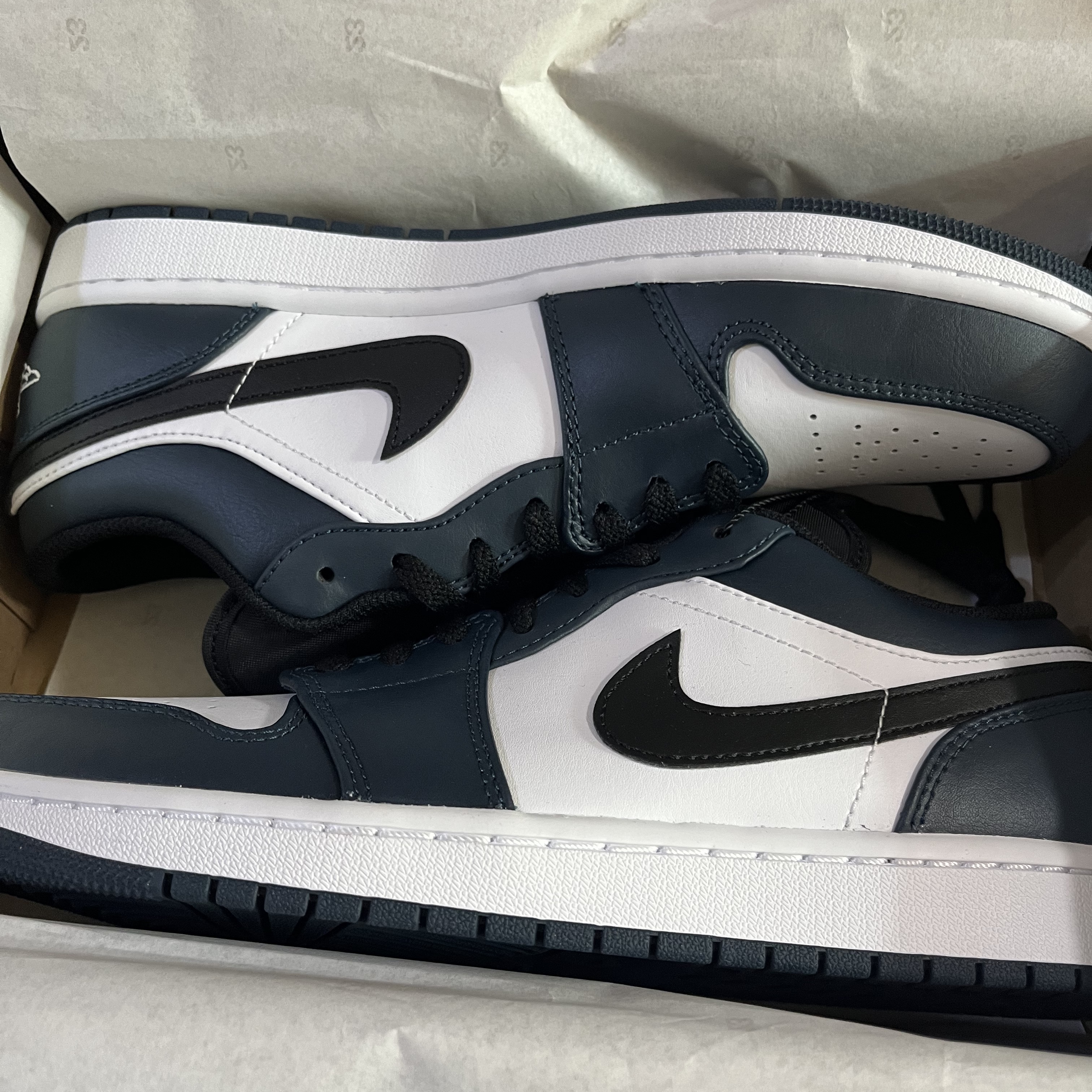 Jordan 1 Low Dark Teal 착용 스타일