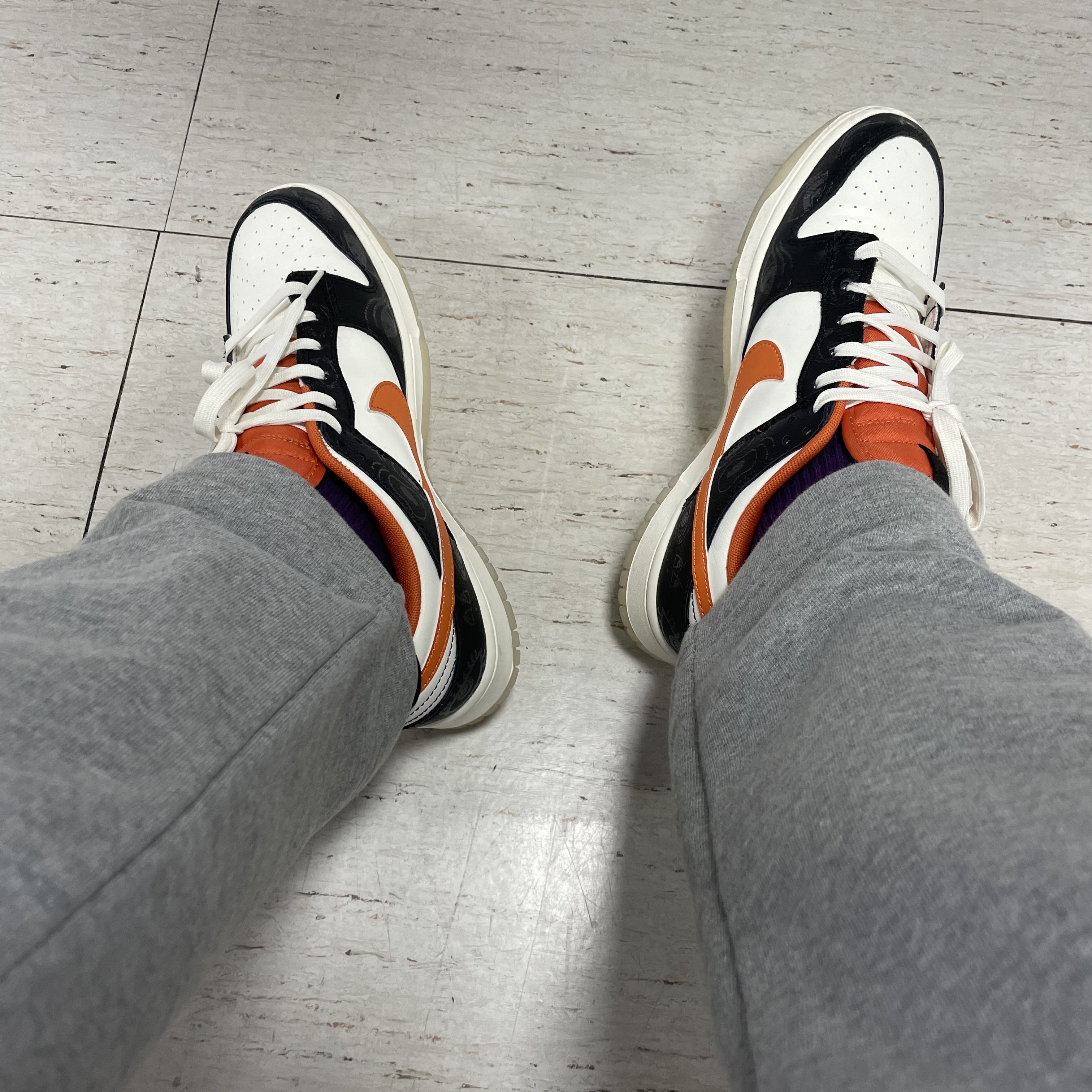 Nike Dunk Low Retro PRM Halloween 착용 스타일