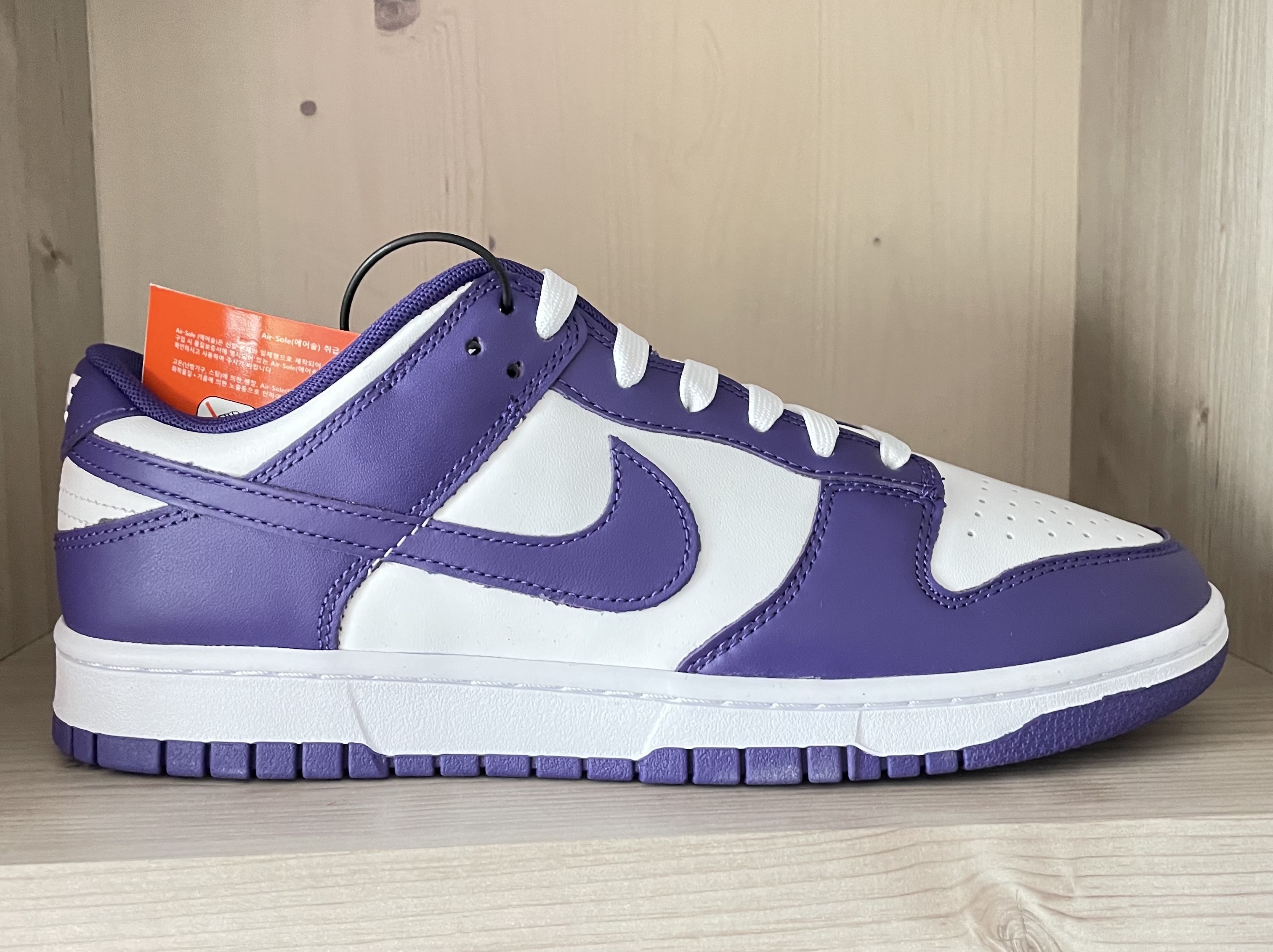 Nike Dunk Low Retro Championship Court Purple 착용 스타일