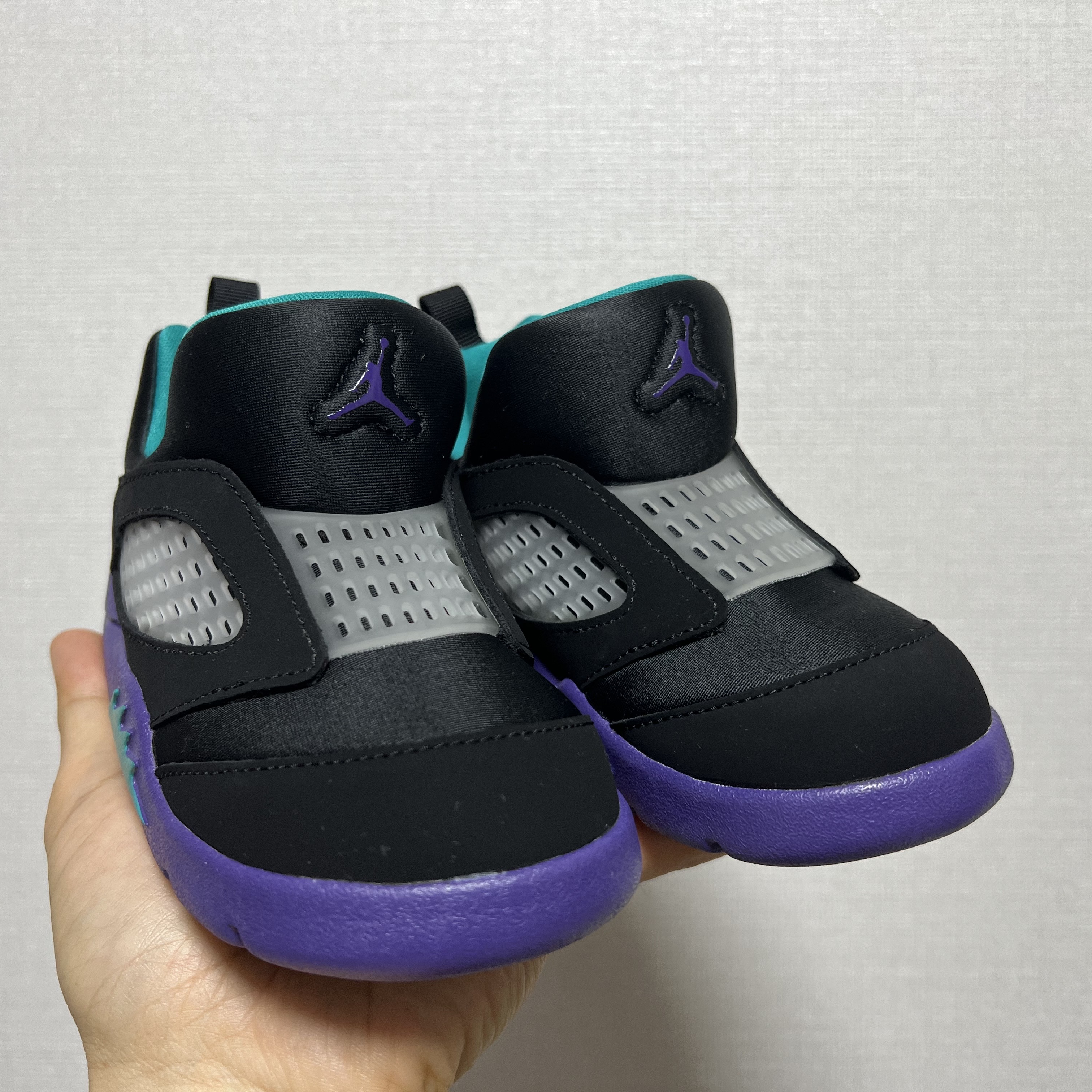 (TD) Jordan 5 Retro Little Flex Black Grape 착용 스타일 - 4