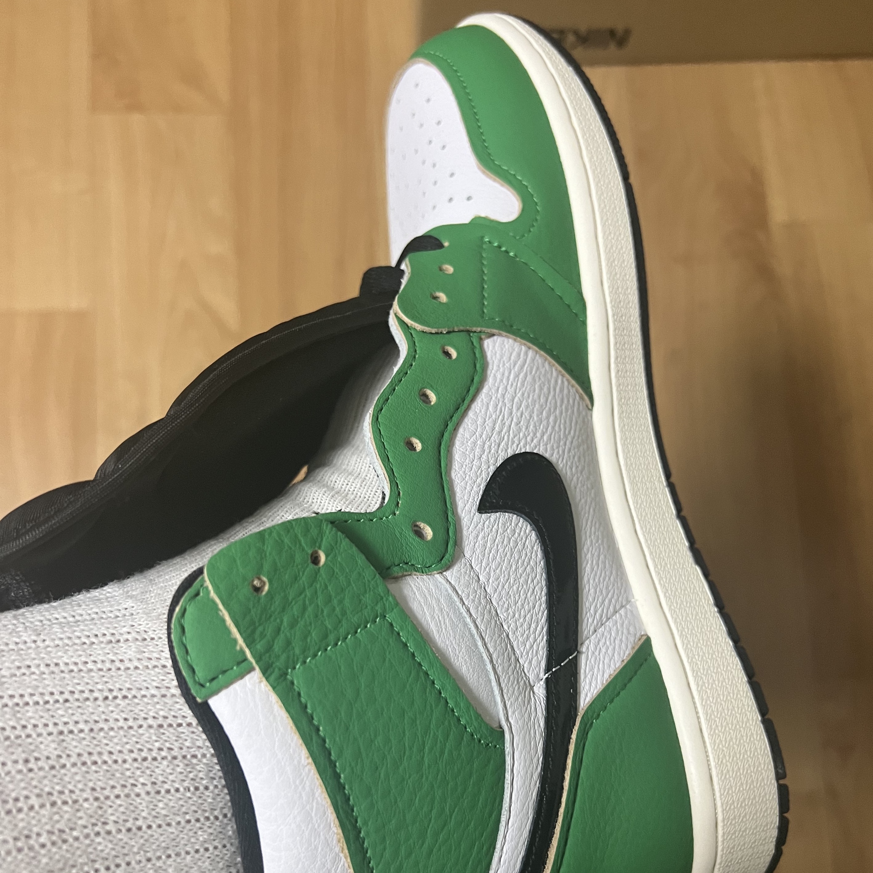(W) Jordan 1 Retro High OG Lucky Green 착용 스타일