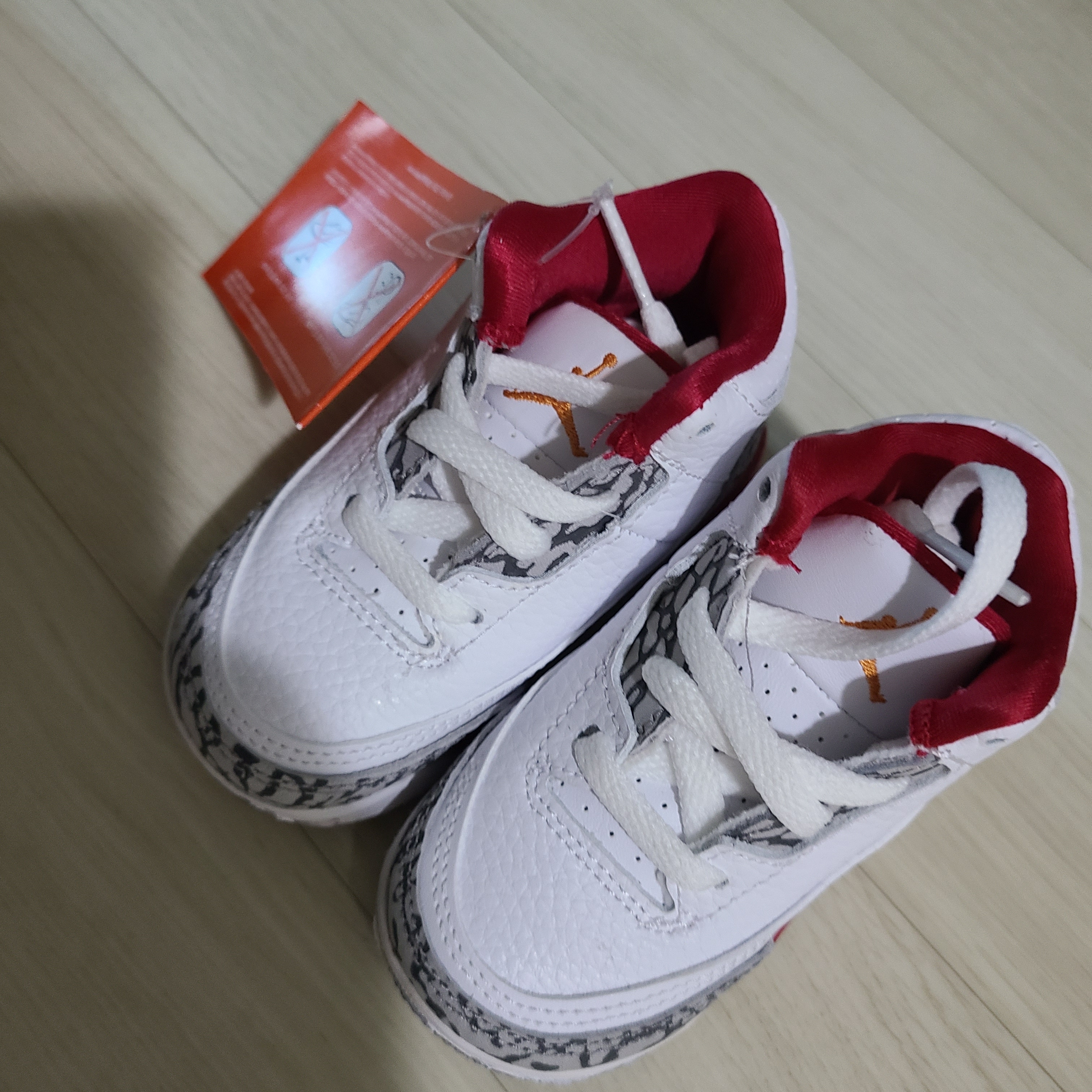 (TD) Jordan 3 Retro Cardinal Red 착용 스타일 - 1