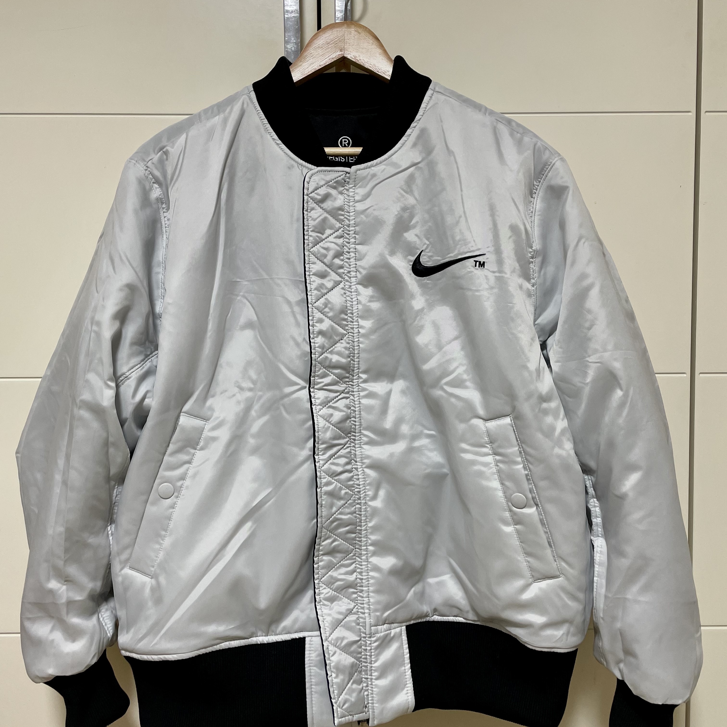 Nike NSW Swoosh Therma-Fit Bomber Black - Asia 착용 스타일 - 2