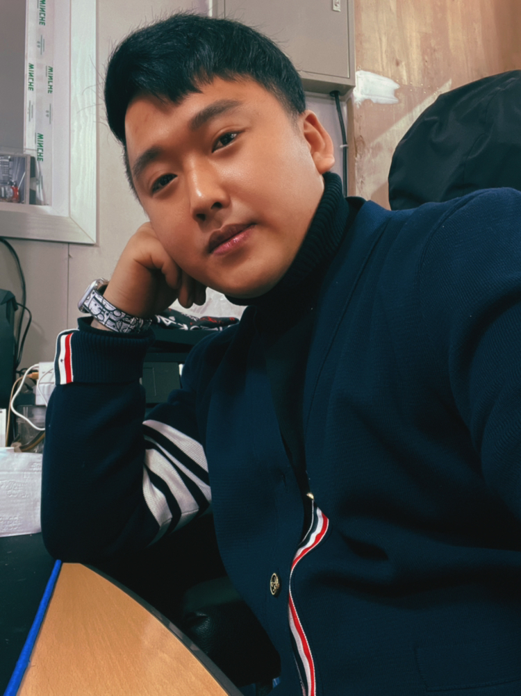 KREAM 프로필 이미지