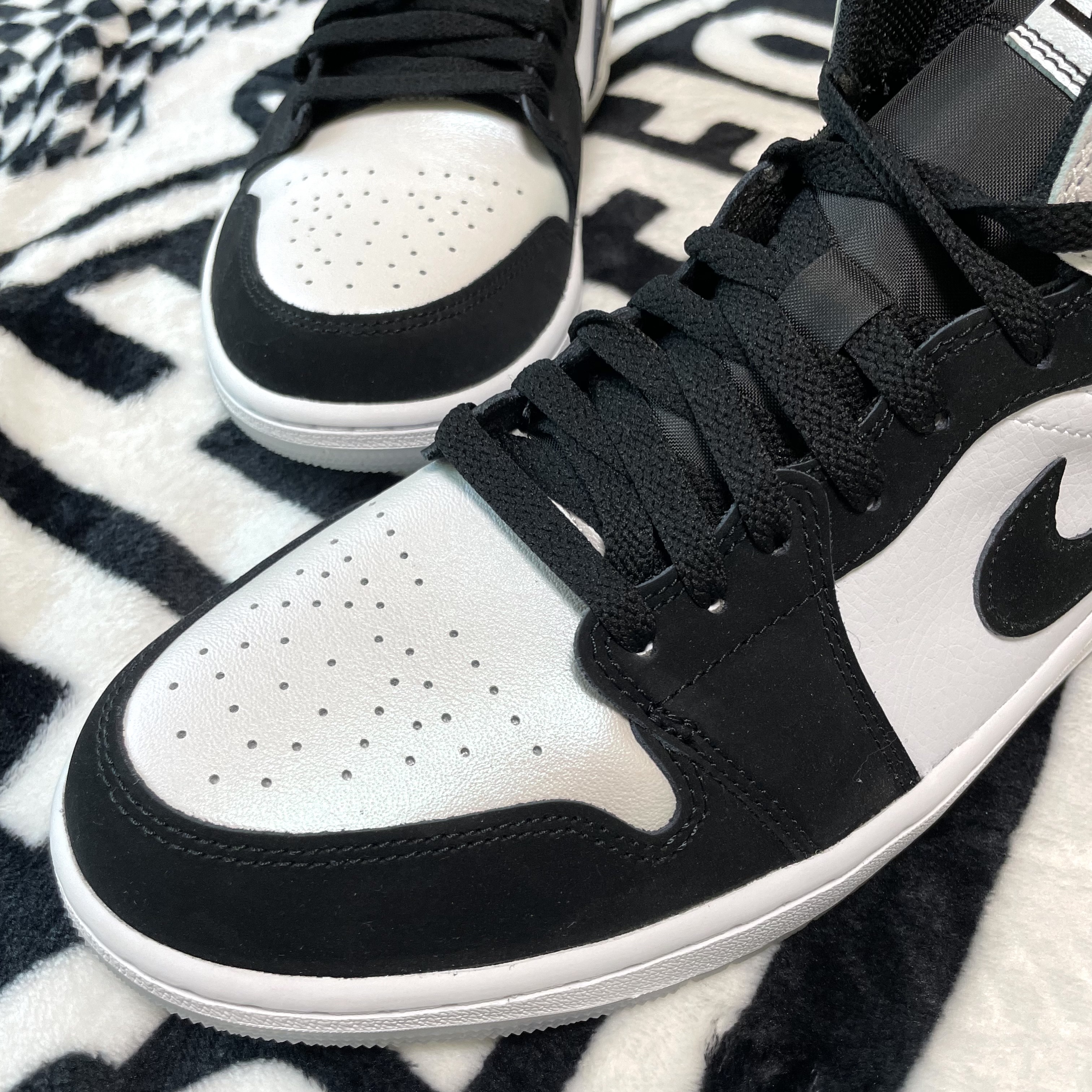 Jordan 1 Mid SE Diamond 착용 스타일 - 2