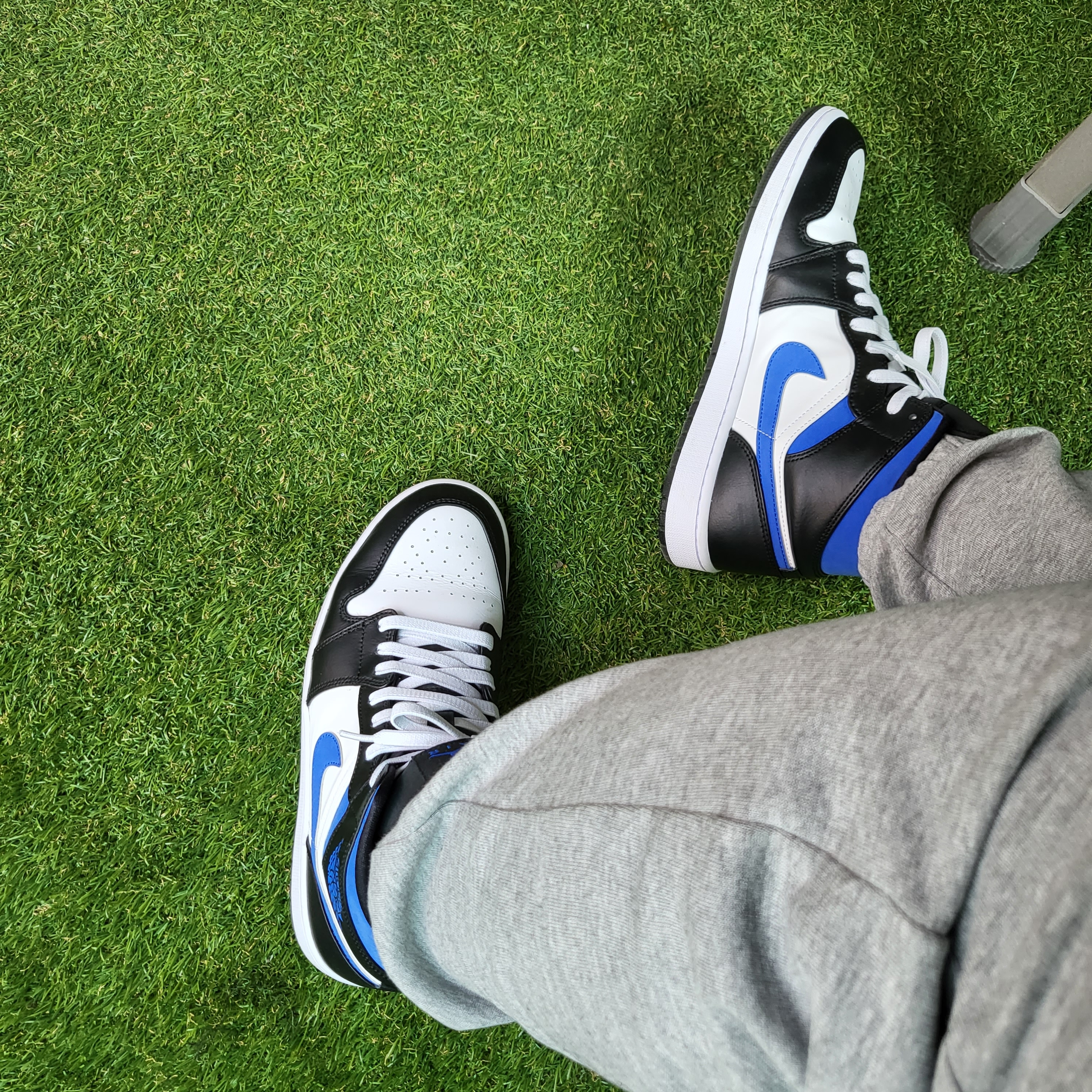 Jordan 1 Mid Racer Blue 착용 스타일