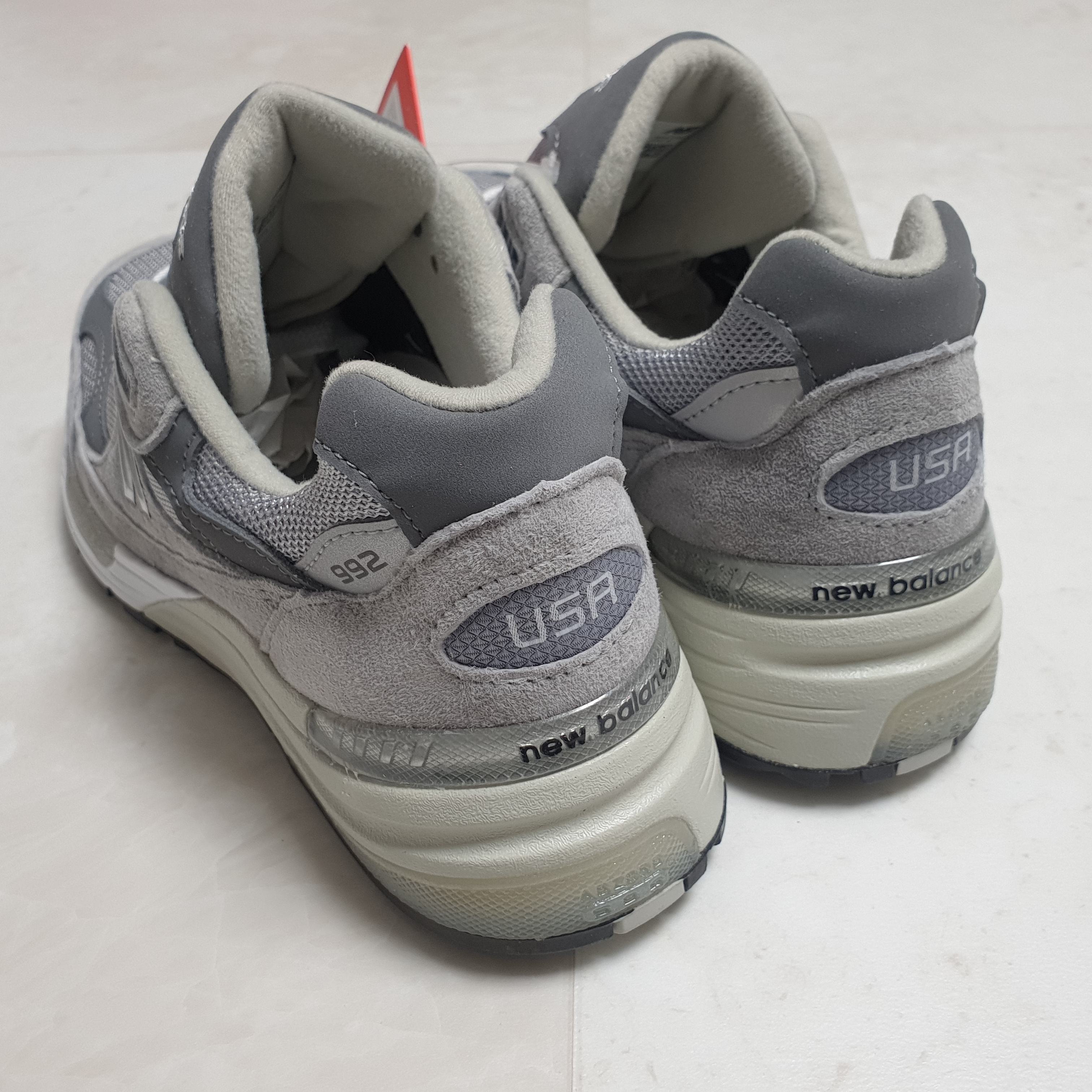 New Balance 992 Made in USA Grey - D Standard 착용 스타일 - 4