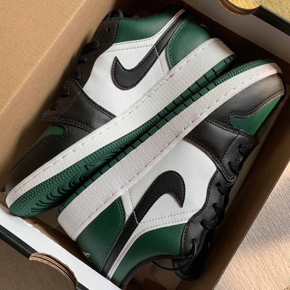 (GS) Jordan 1 Low Green Toe 착용 스타일