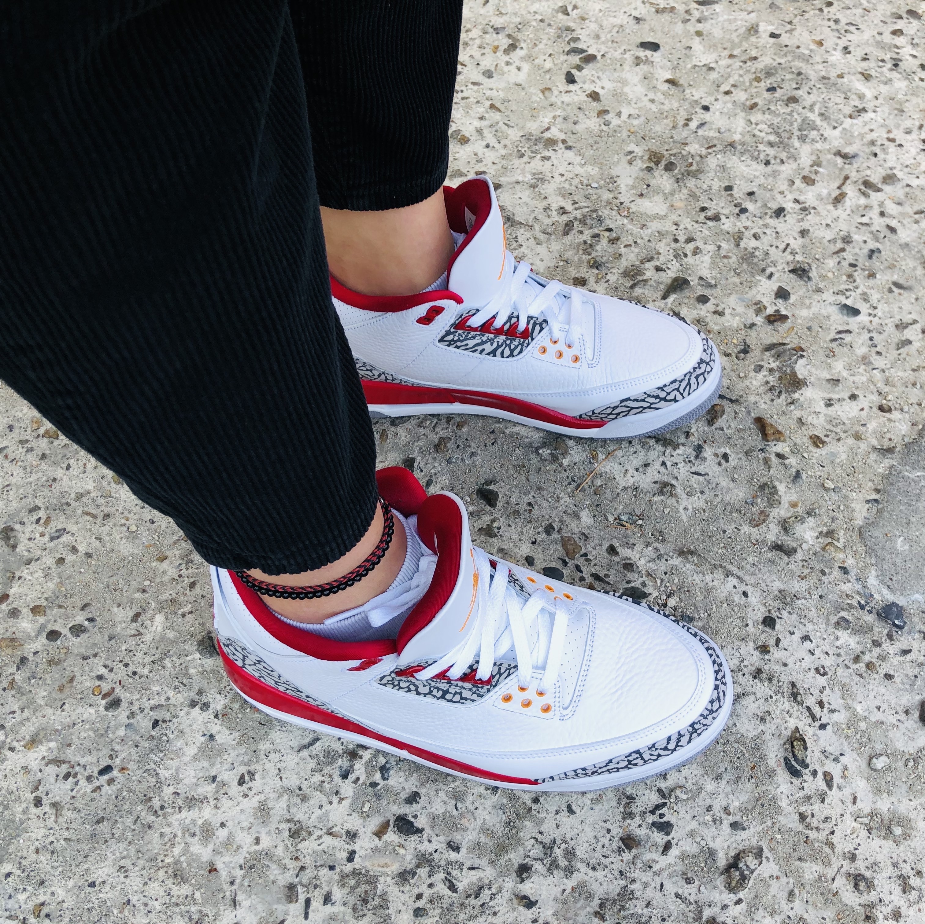 Jordan 3 Retro Cardinal Red 착용 스타일 - 1