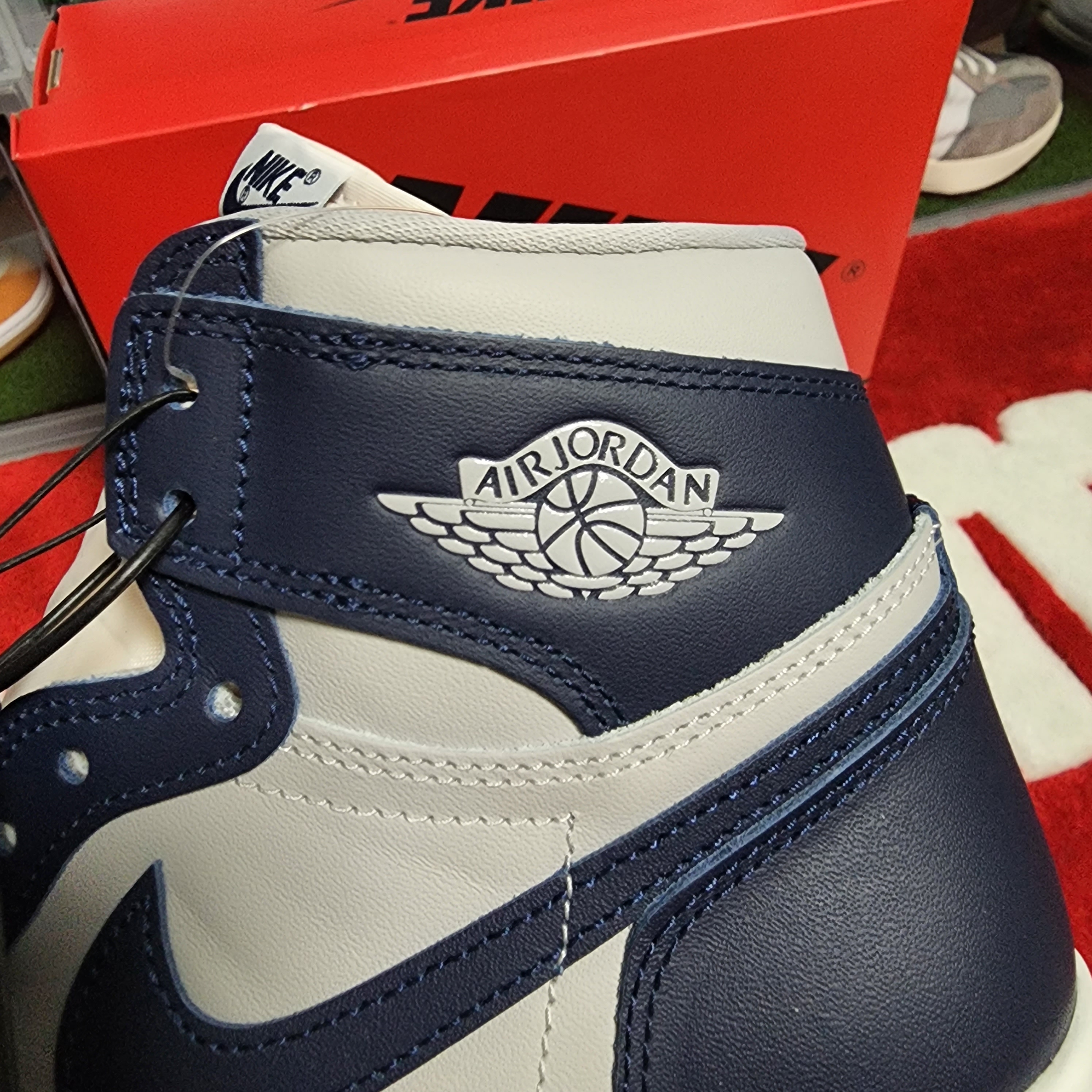 Jordan 1 High 85 College Navy 착용 스타일 - 1