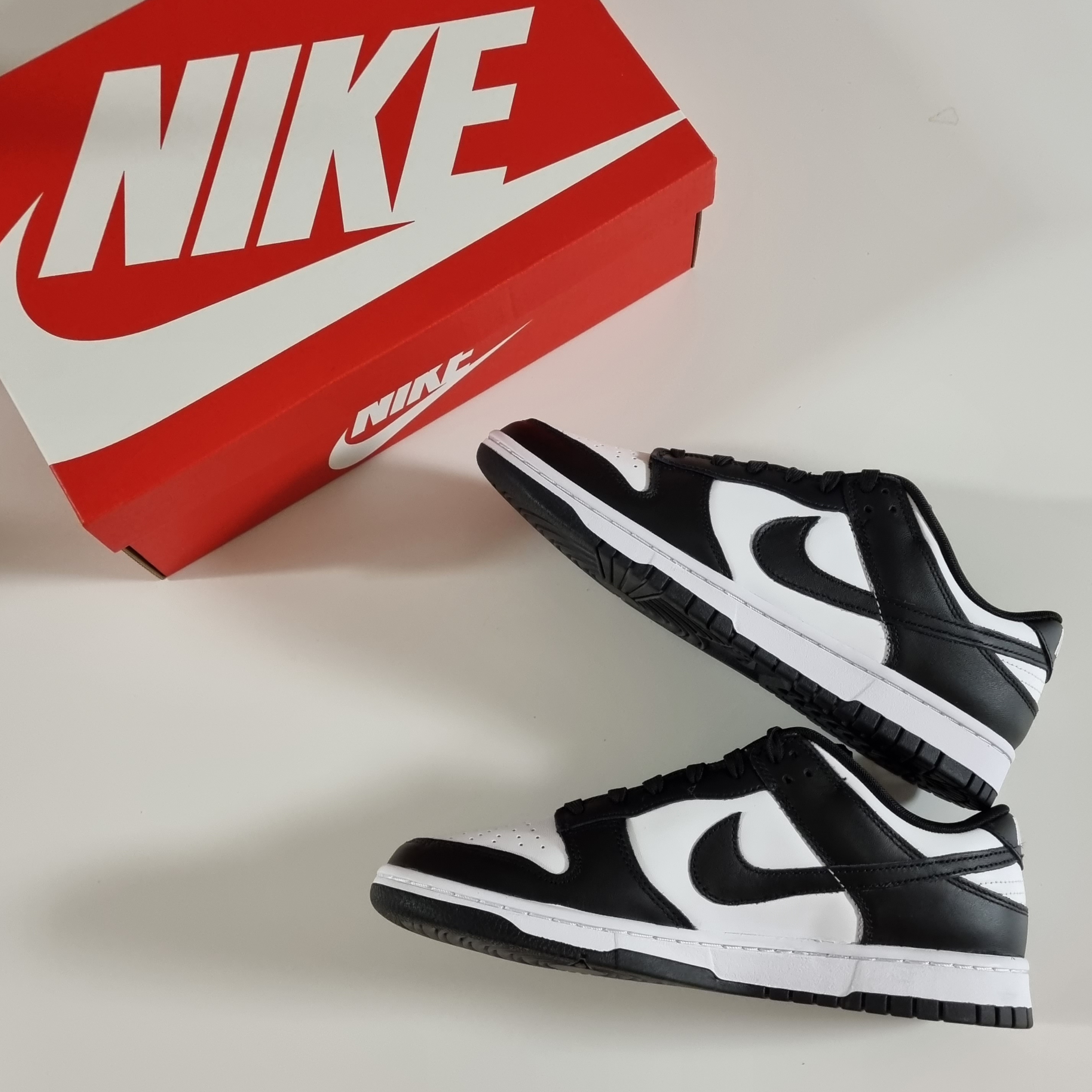 Nike Dunk Low Retro Black 착용 스타일