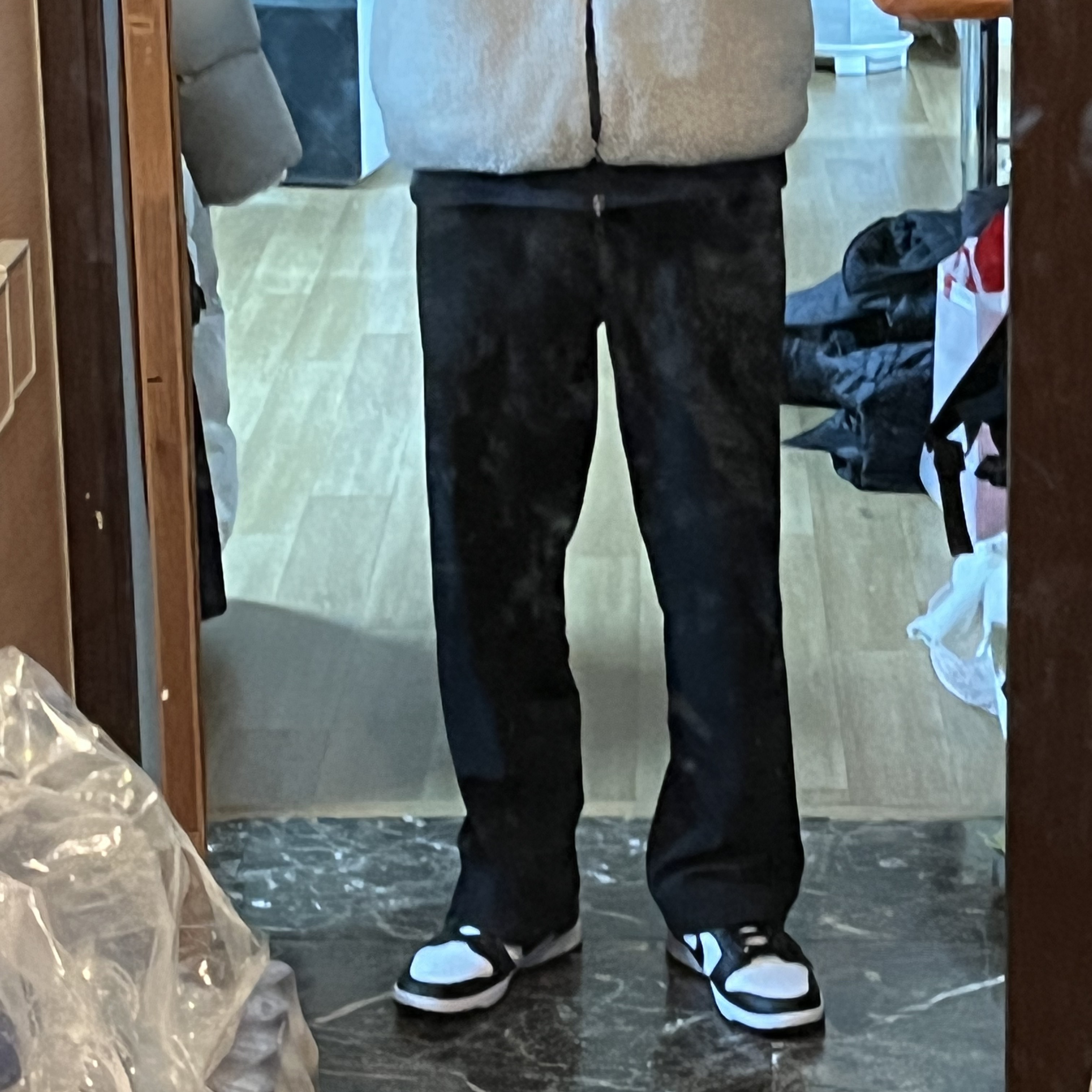 Nike Dunk Low Retro Black 착용 스타일 - 3