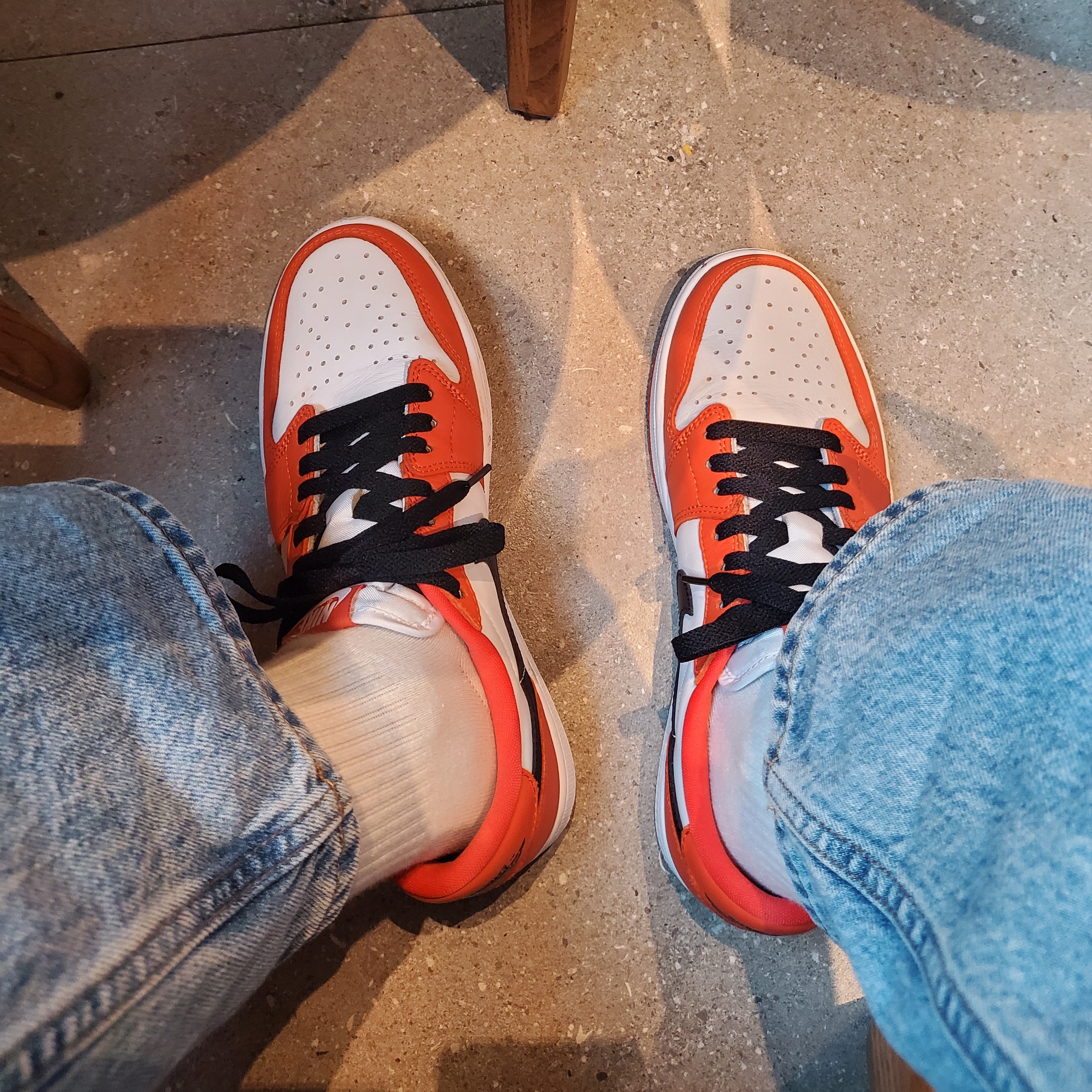Jordan 1 Low OG Starfish, (W) Jordan 1 Low OG Starfish 착용 스타일