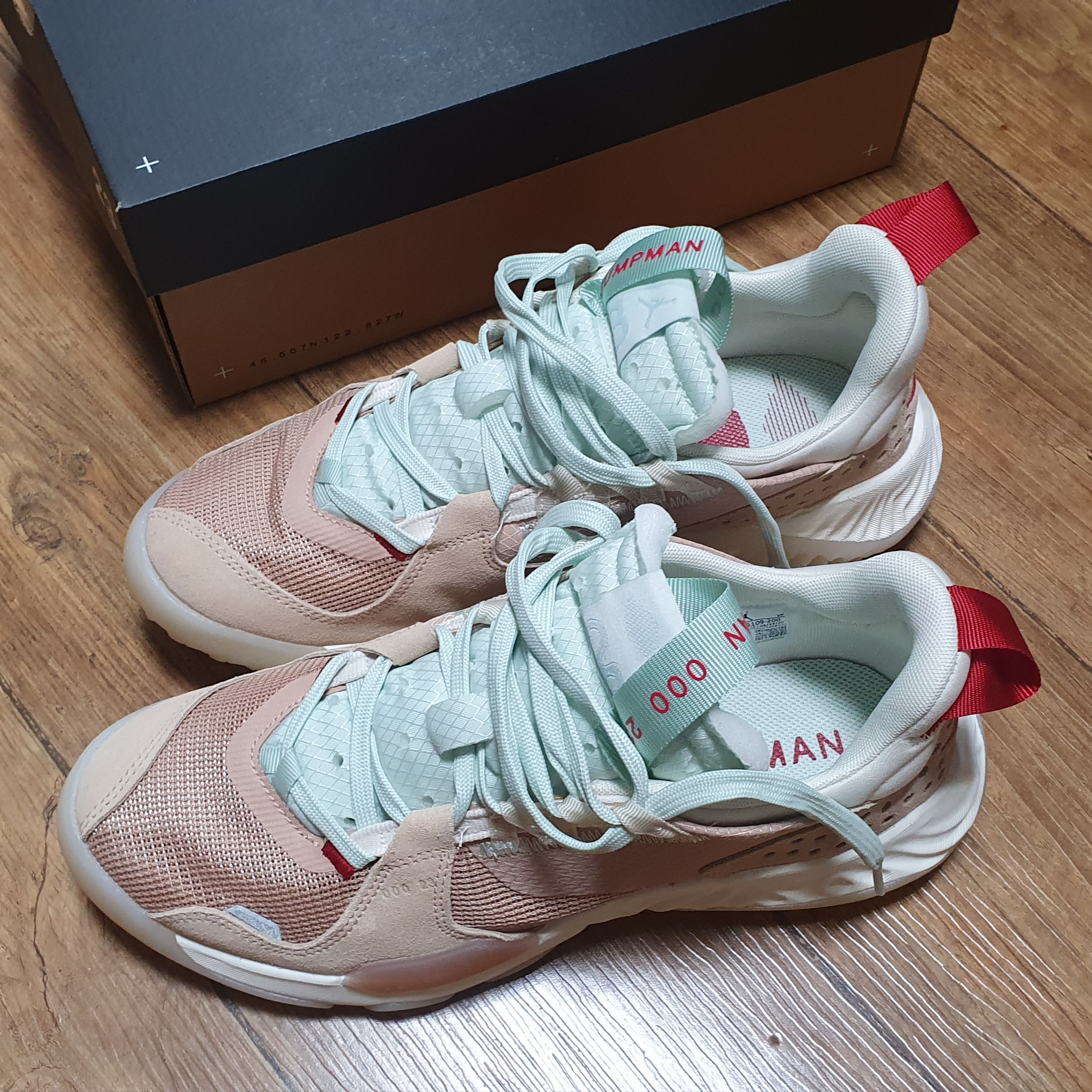 Jordan Delta SP Vachetta Tan 착용 스타일