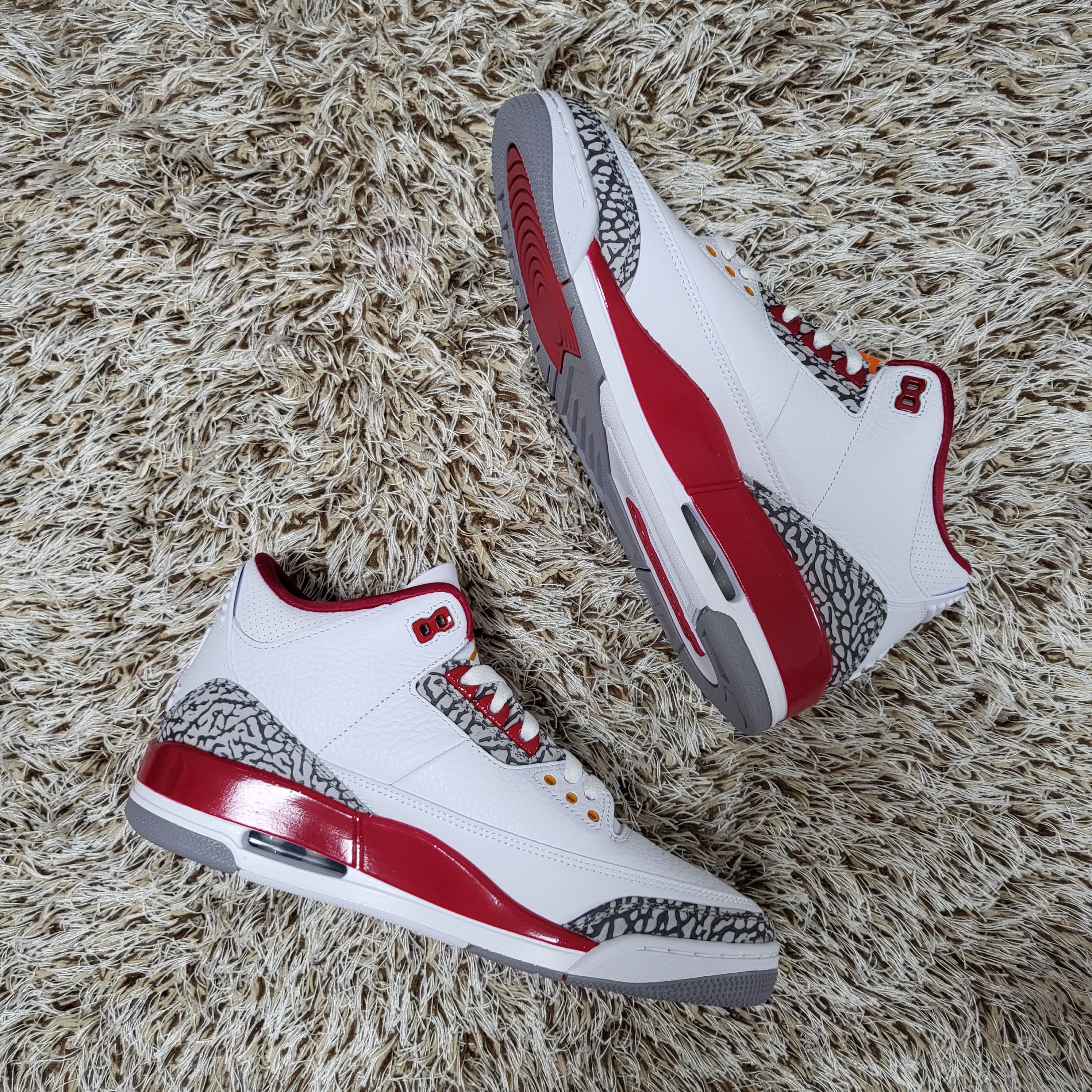 Jordan 3 Retro Cardinal Red, (GS) Jordan 3 Retro Cardinal Red 착용 스타일