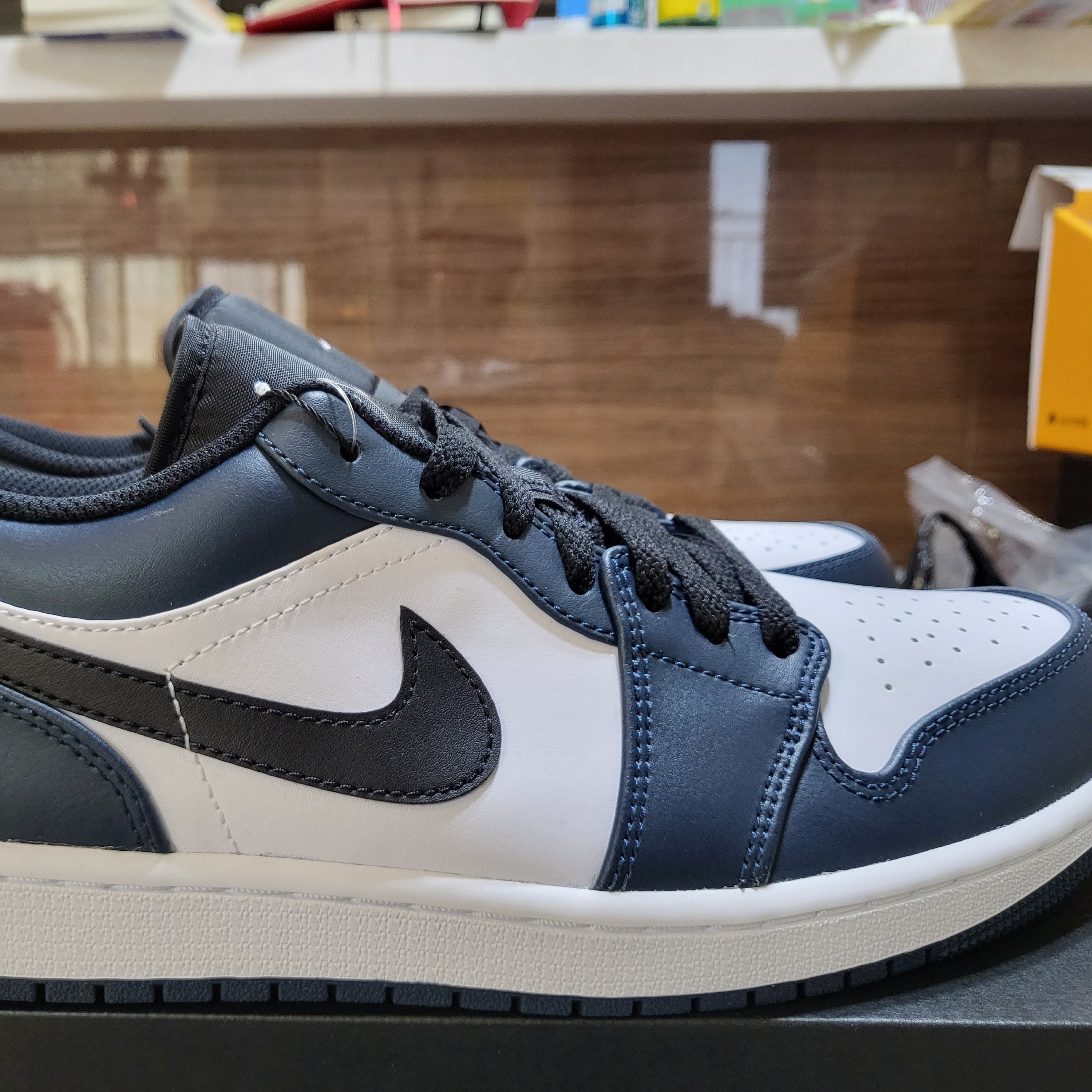 Jordan 1 Low Dark Teal 착용 스타일 - 2