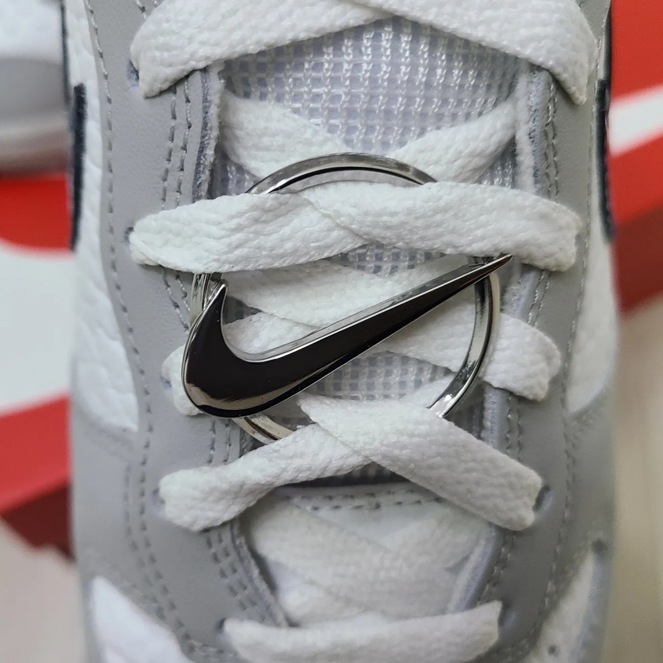 (W) Nike Dunk High Ring Bling, (W) Nike Air Force 1 Shadow Grey Fog Bright Spruce 착용 스타일 - 3
