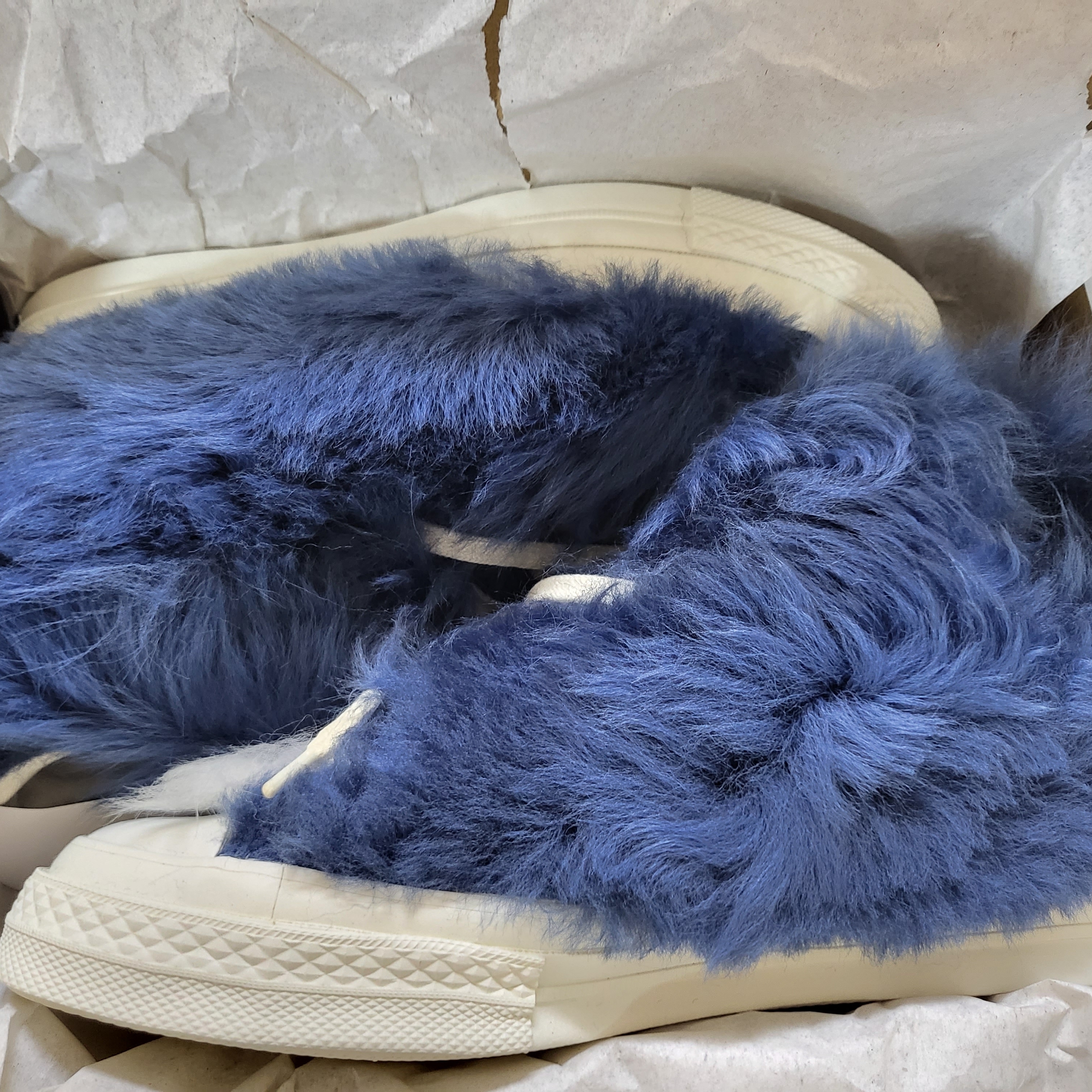 Converse x Ambush Chuck 70 Fuzzy Navy Blue 착용 스타일 - 1