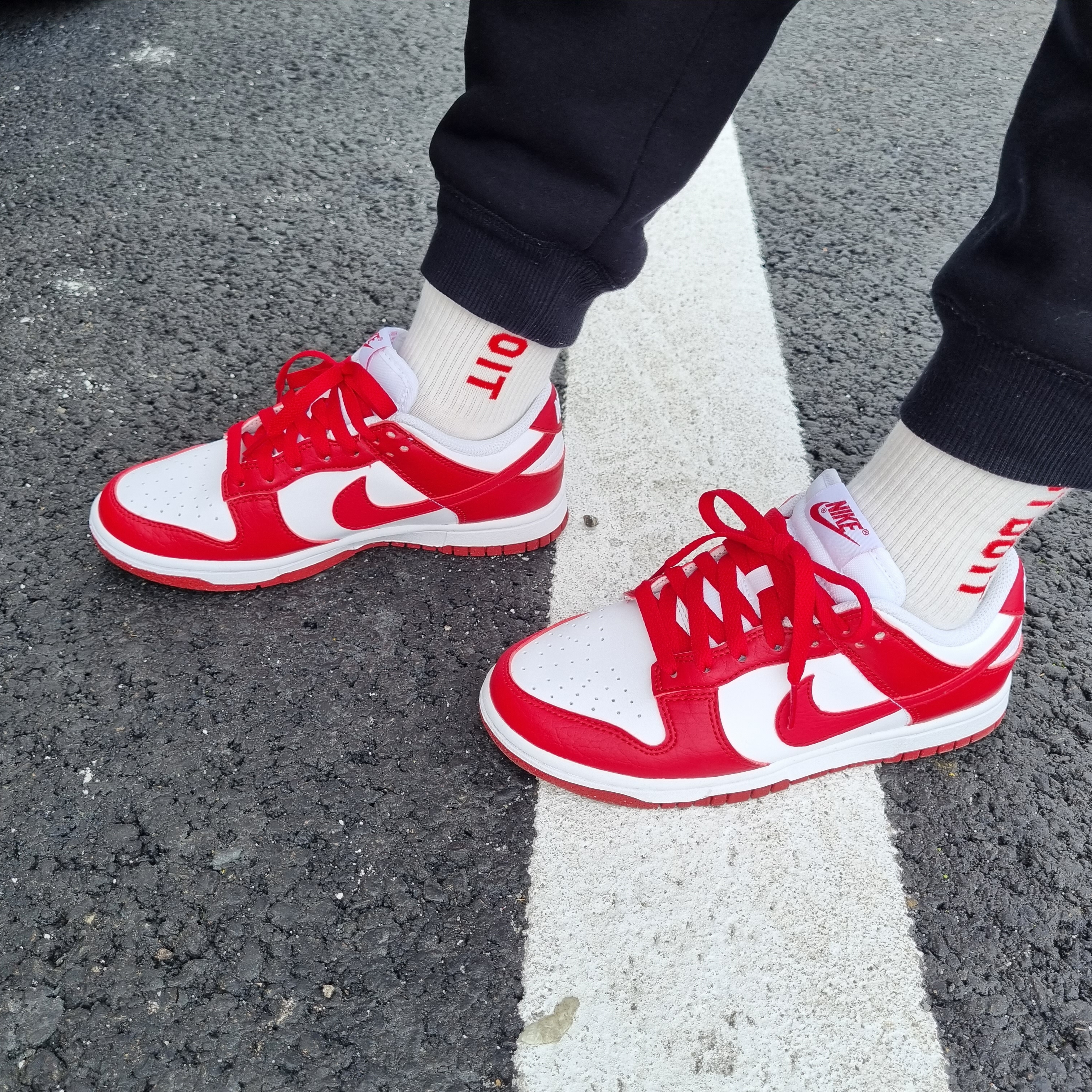 (W) Nike Dunk Low Next Nature Gym Red 착용 스타일 - 3