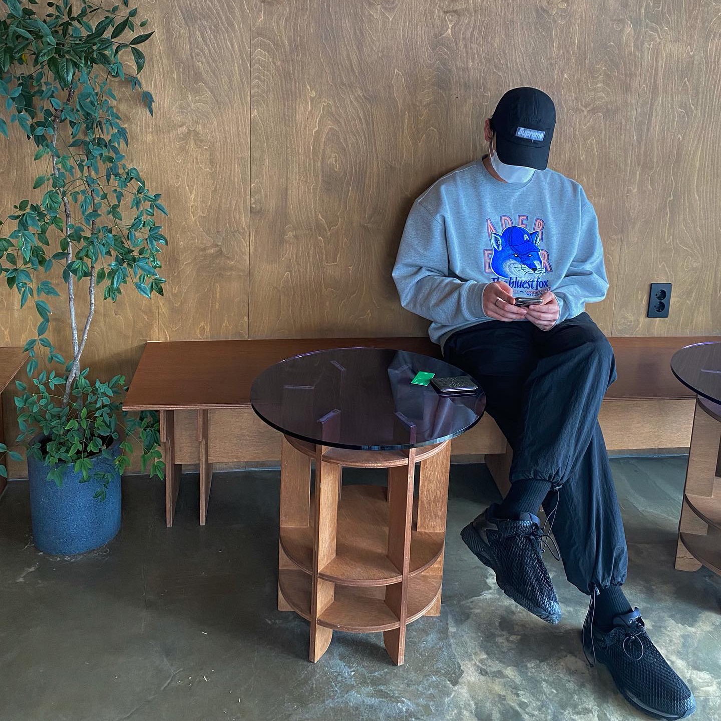 Asics x Vivienne Westwood Gel-Kayano 26 Black, Maison Kitsune x Ader Error The Bluest Fox Sweatshirt Grey 착용 스타일
