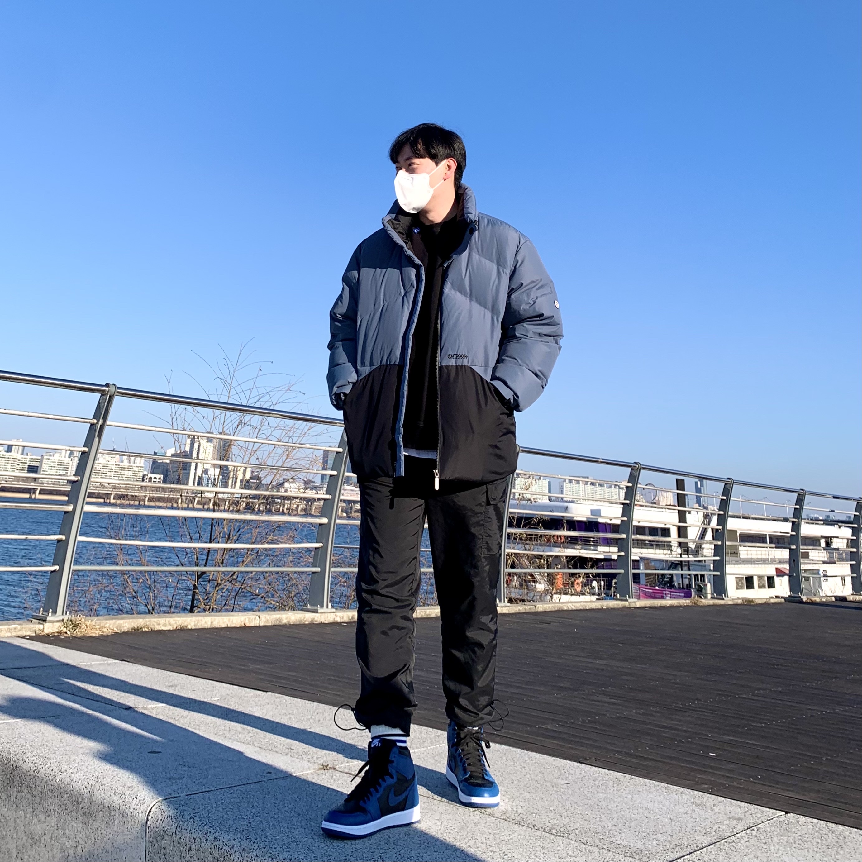 Jordan 1 Retro High OG Dark Marina Blue 착용 스타일