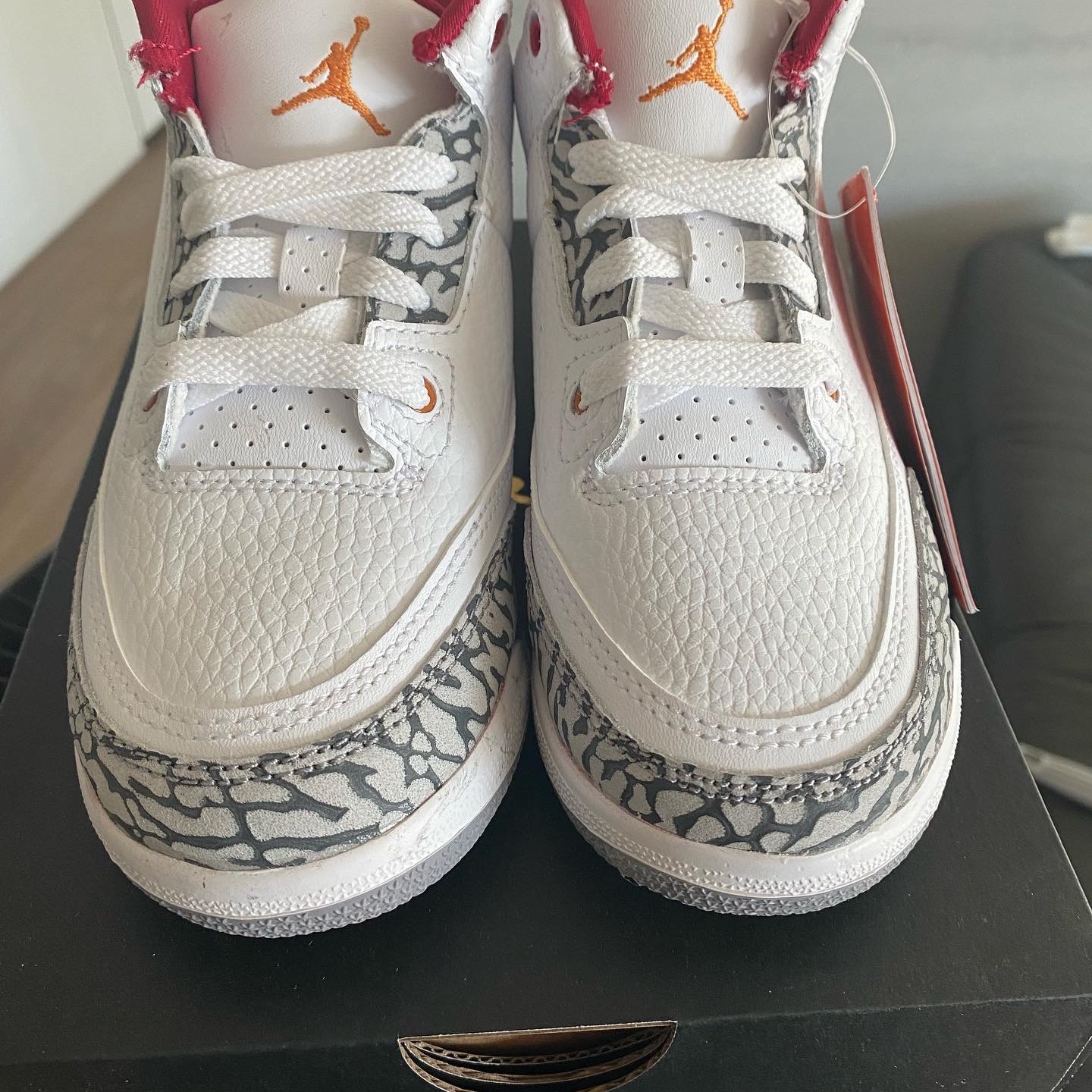 (PS) Jordan 3 Retro Cardinal Red 착용 스타일 - 3