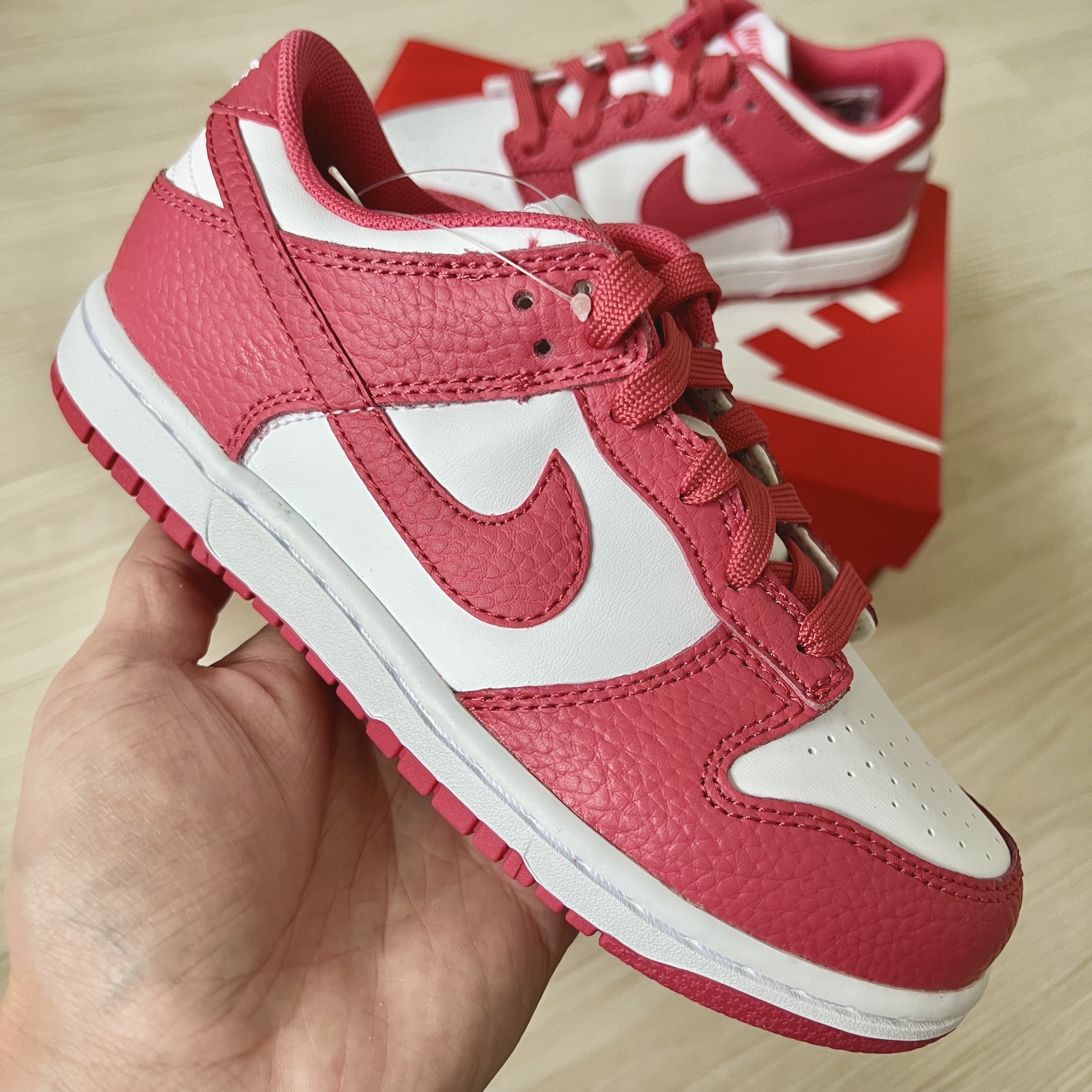 (PS) Nike Dunk Low Archeo Pink 착용 스타일