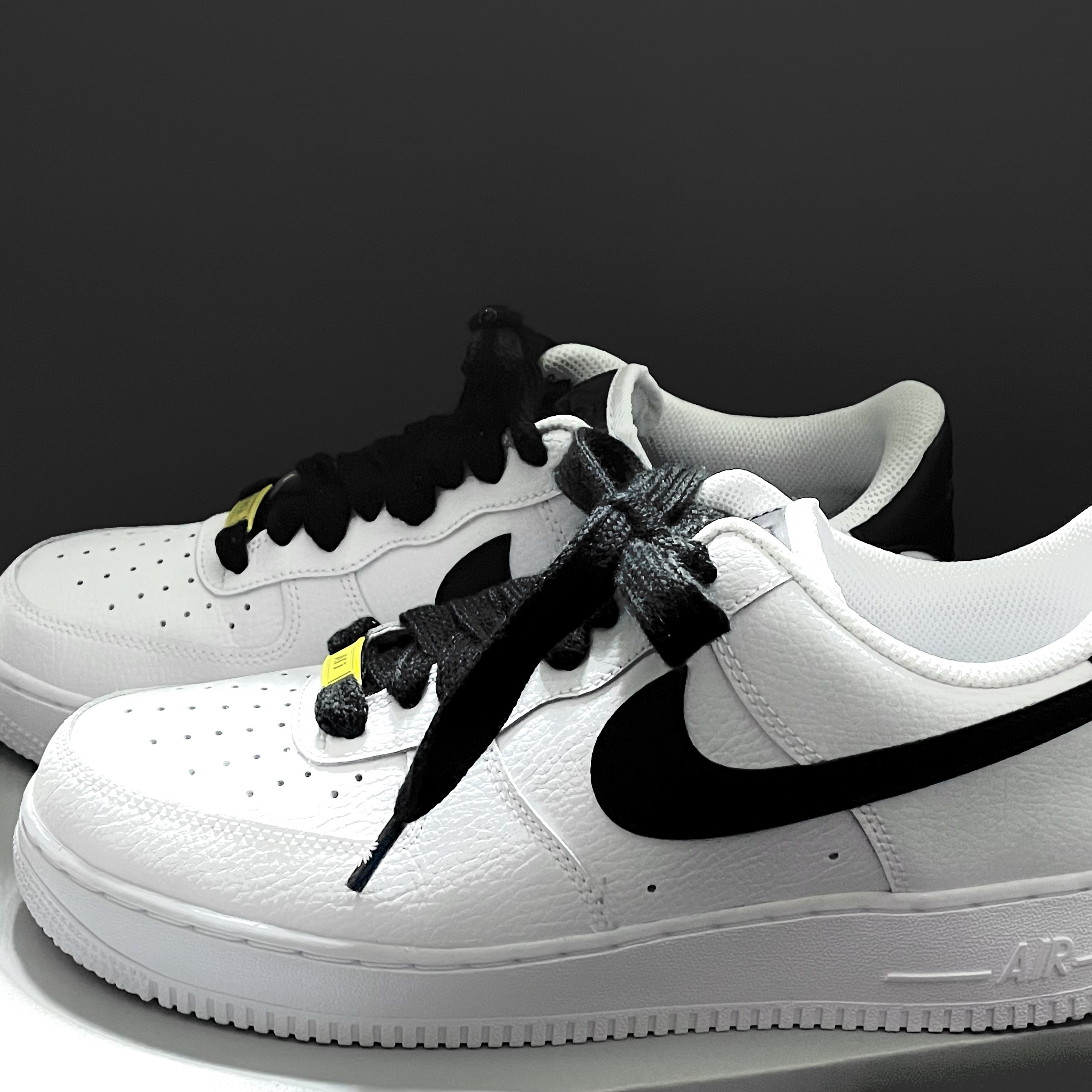 (W) Nike Air Force 1 '07 Low White Black 착용 스타일