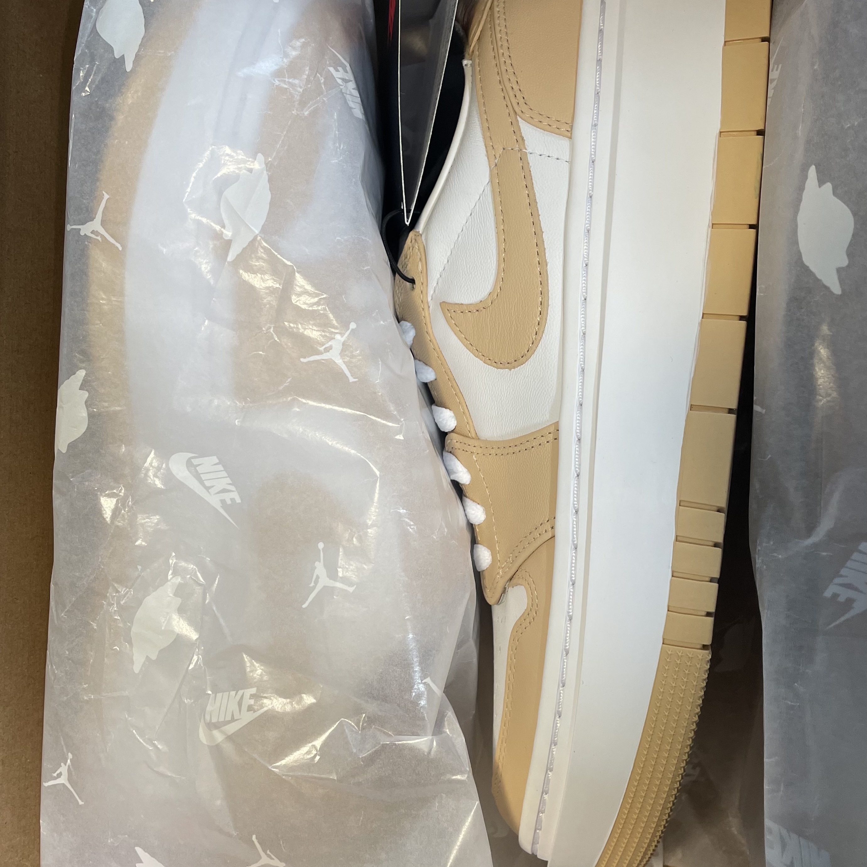 (W) Jordan 1 Elevate Low White Onyx 착용 스타일 - 2