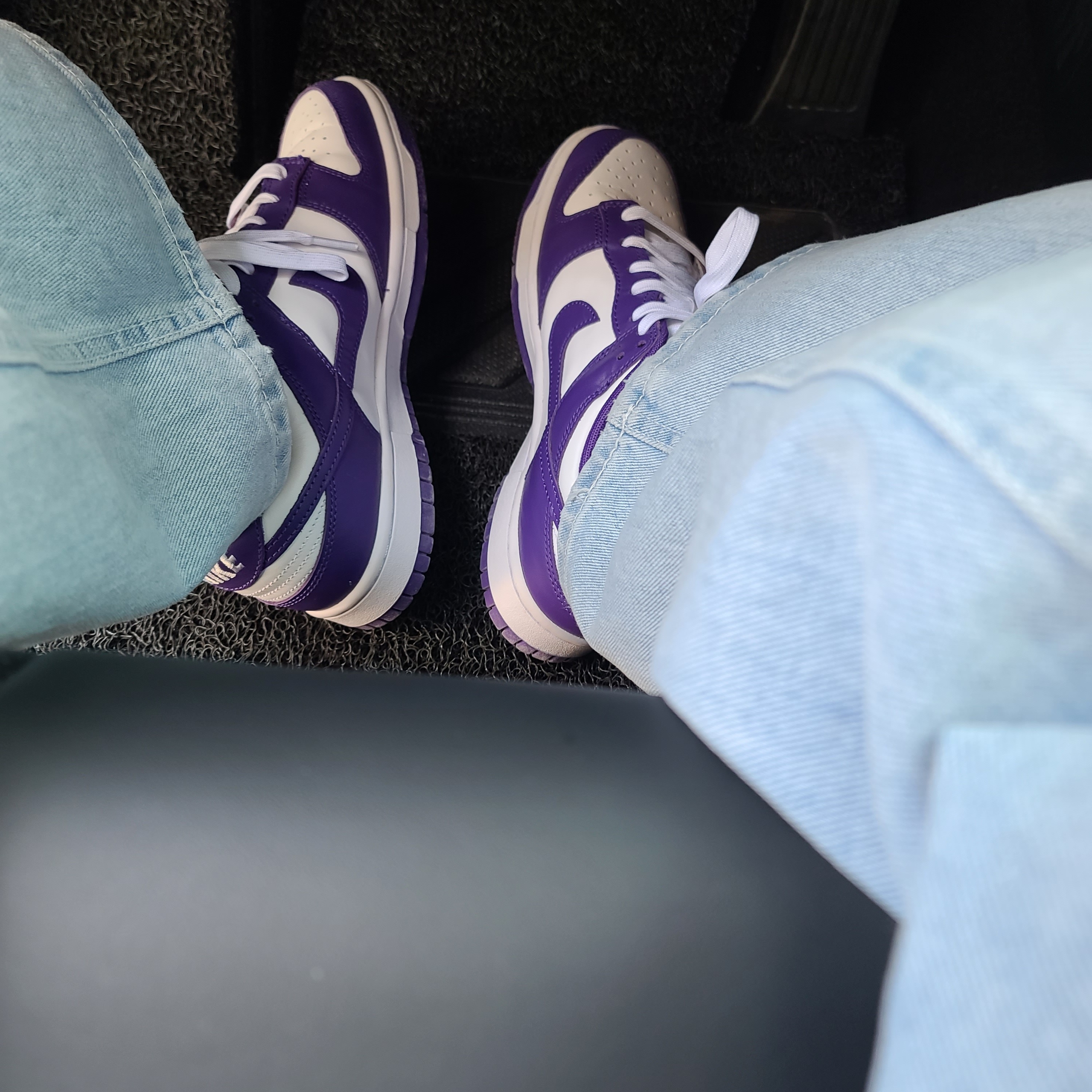 Nike Dunk Low Retro Championship Court Purple 착용 스타일 - 2
