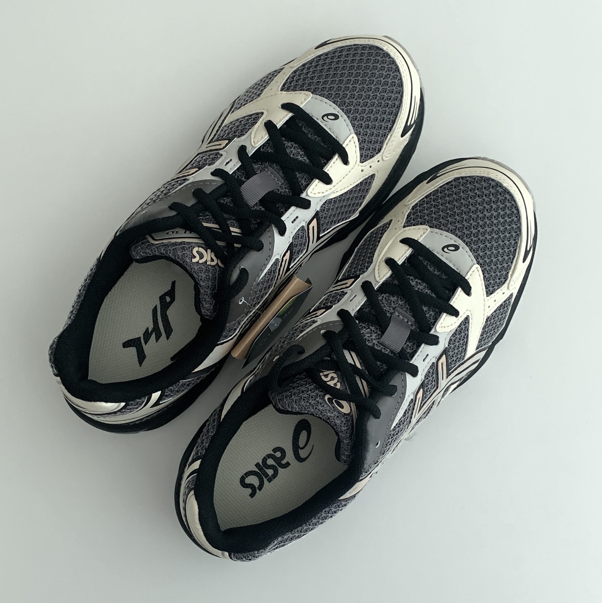 Asics x I4P Gel-1130 Mink Glacier Grey 착용 스타일 - 2