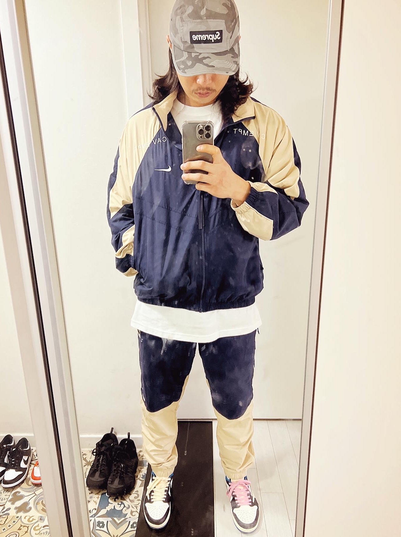 Nike x Cav Empt Track Jacket Navy, Nike x Cav Empt Track Pants Navy 착용 스타일 - 2