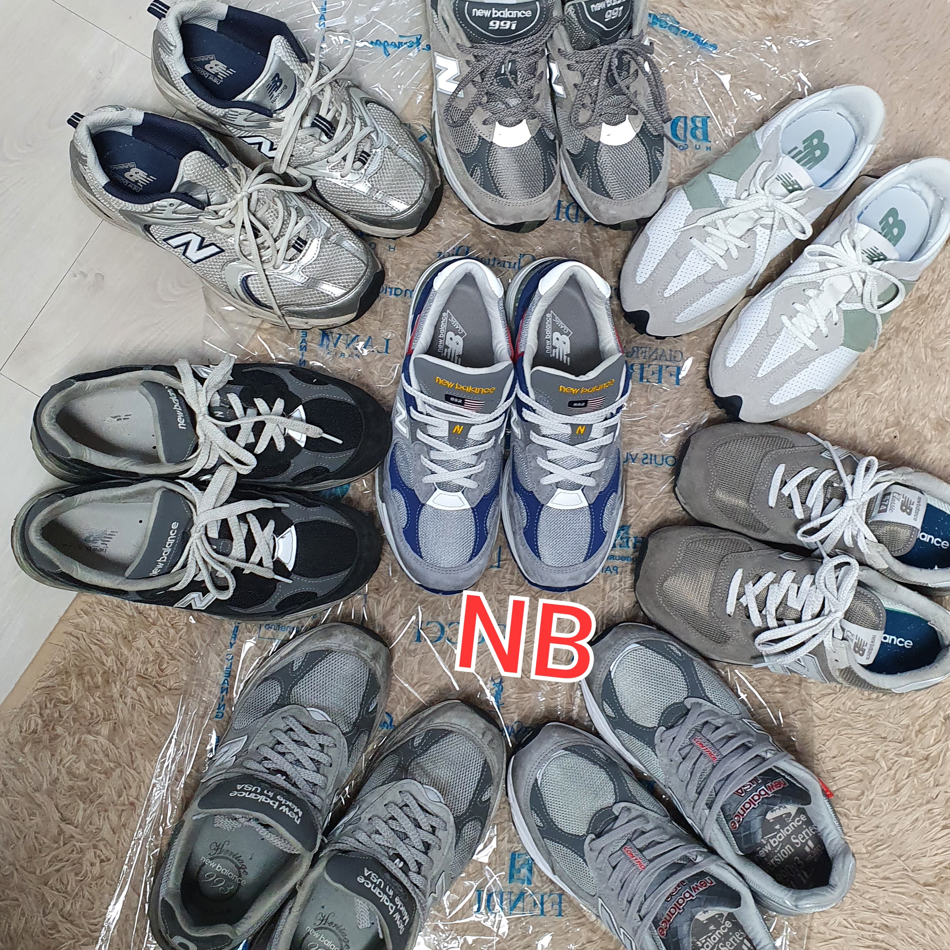 New Balance x DTLR 992 Made in USA Varsity, New Balance 992 Made in USA Black Grey 착용 스타일