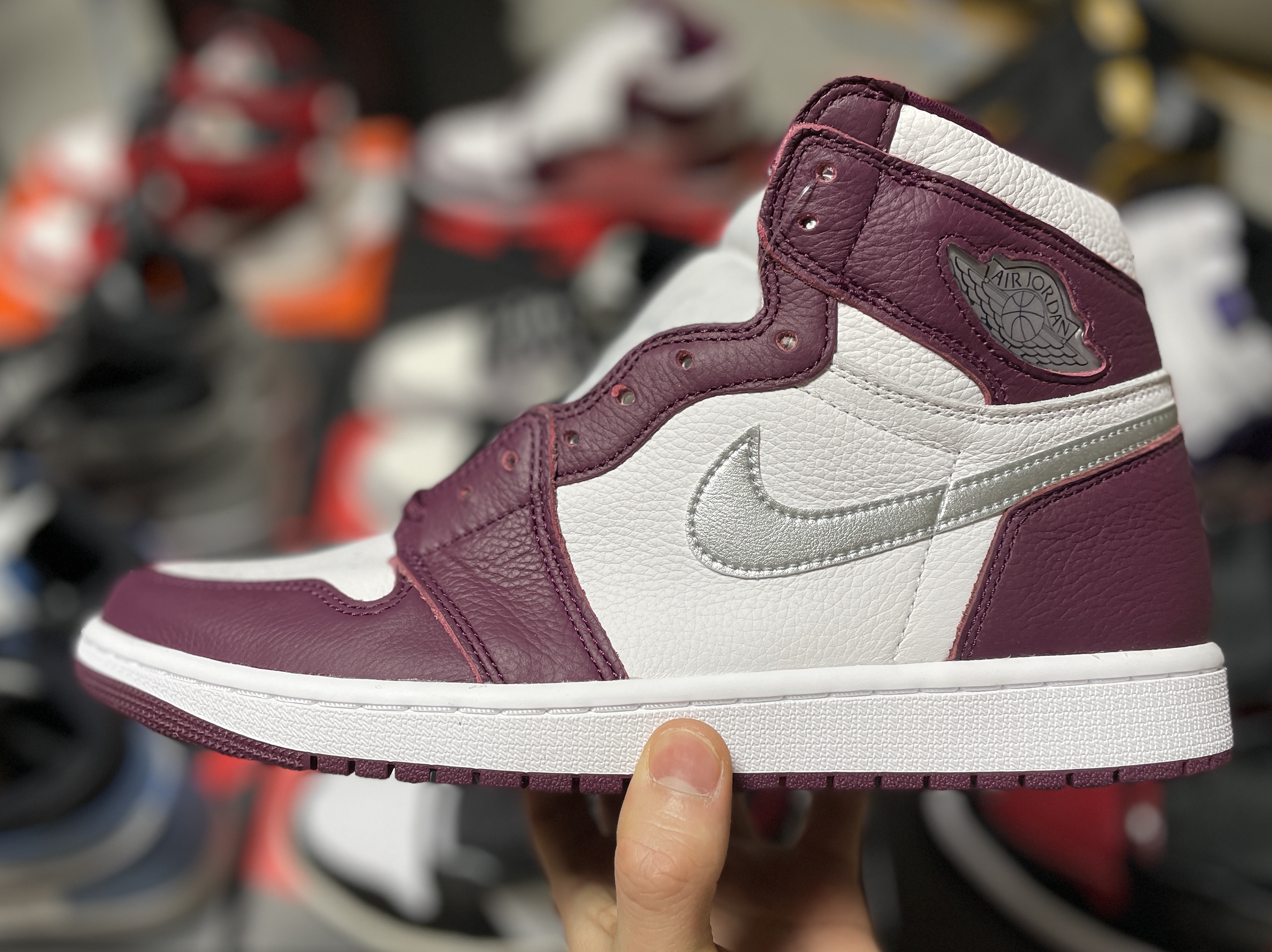 Jordan 1 Retro High OG Bordeaux 착용 스타일