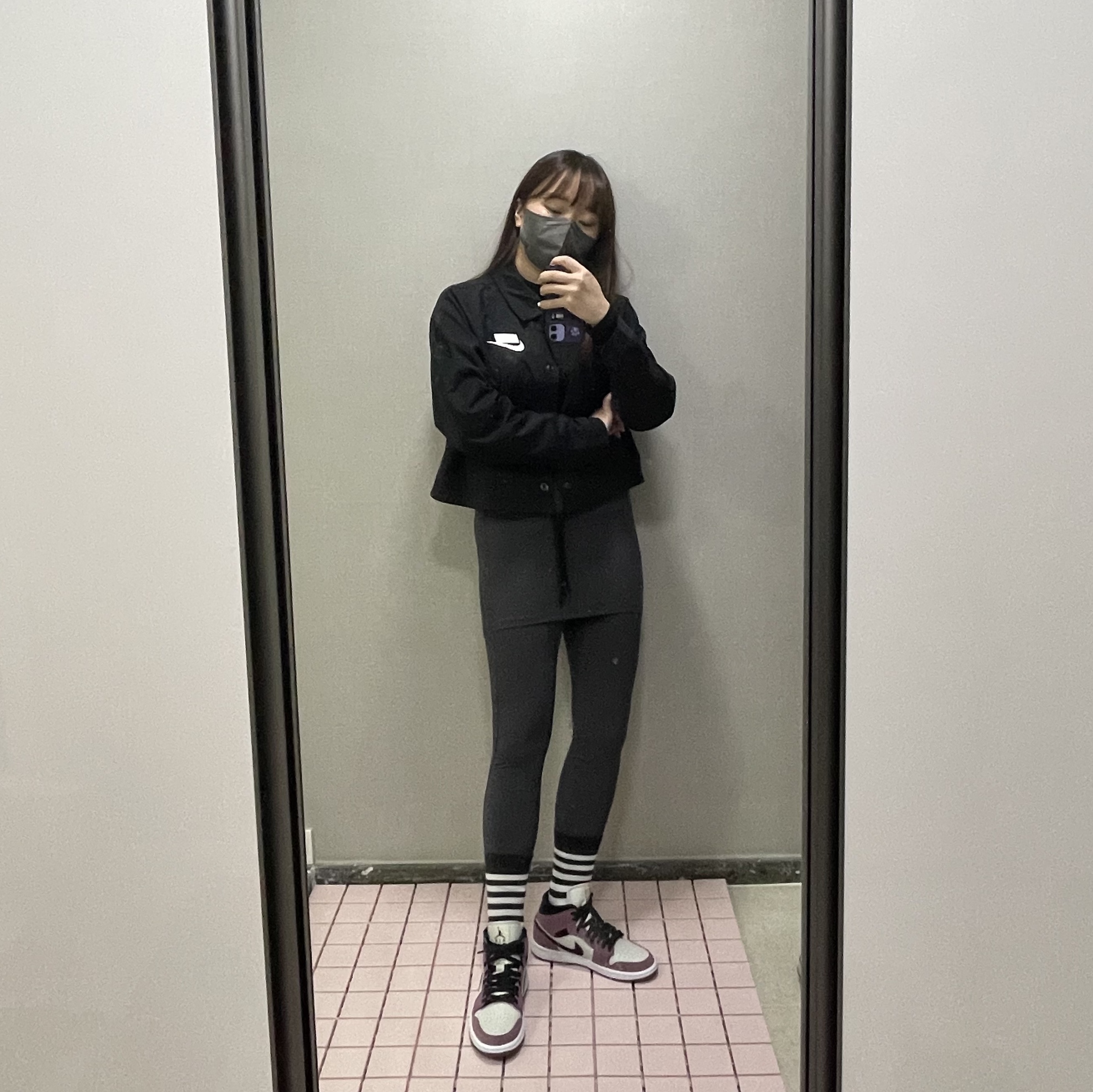 (W) Jordan 1 Mid SE Light Mulberry 착용 스타일 - 1