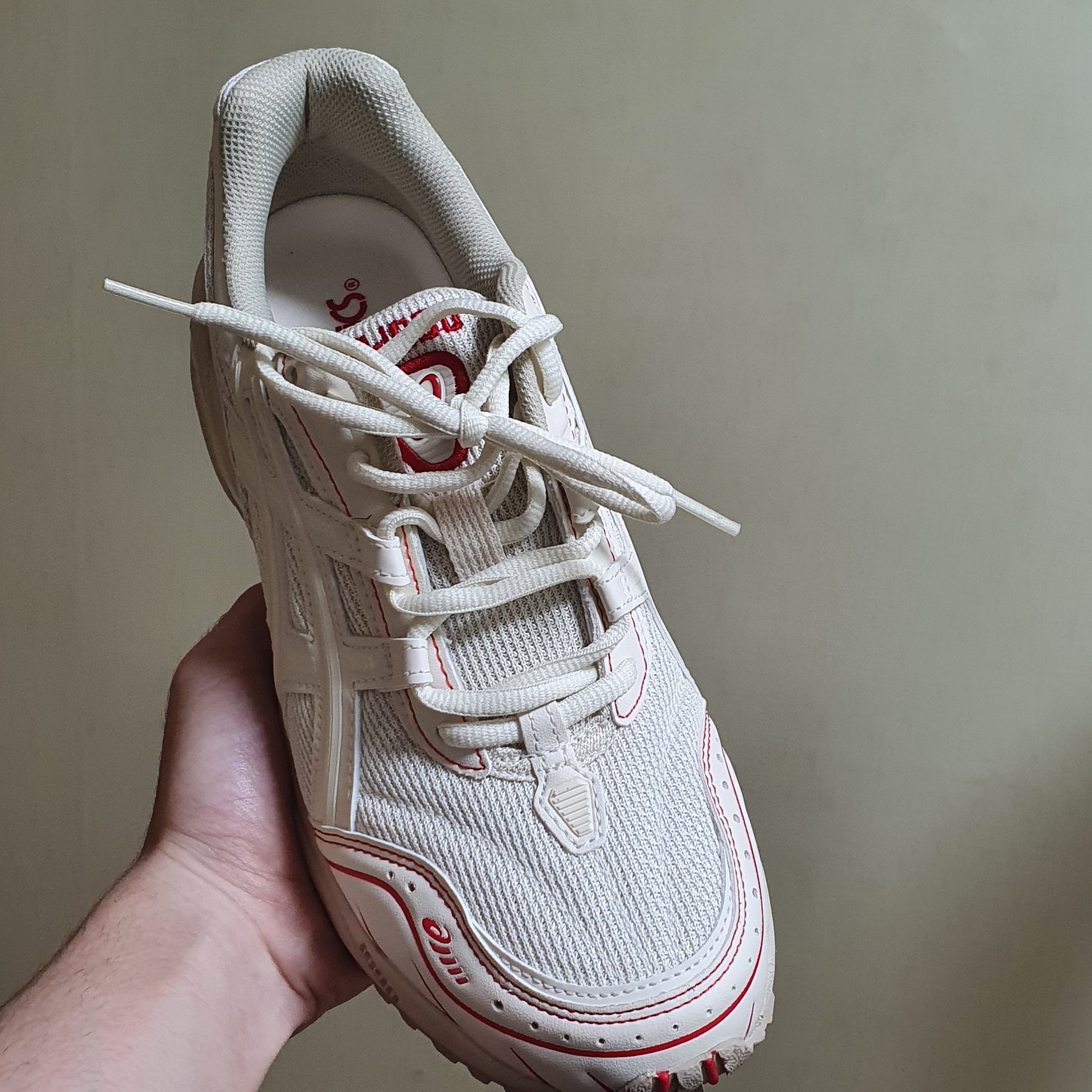 Asics Gel-1090 Birch 착용 스타일 - 2