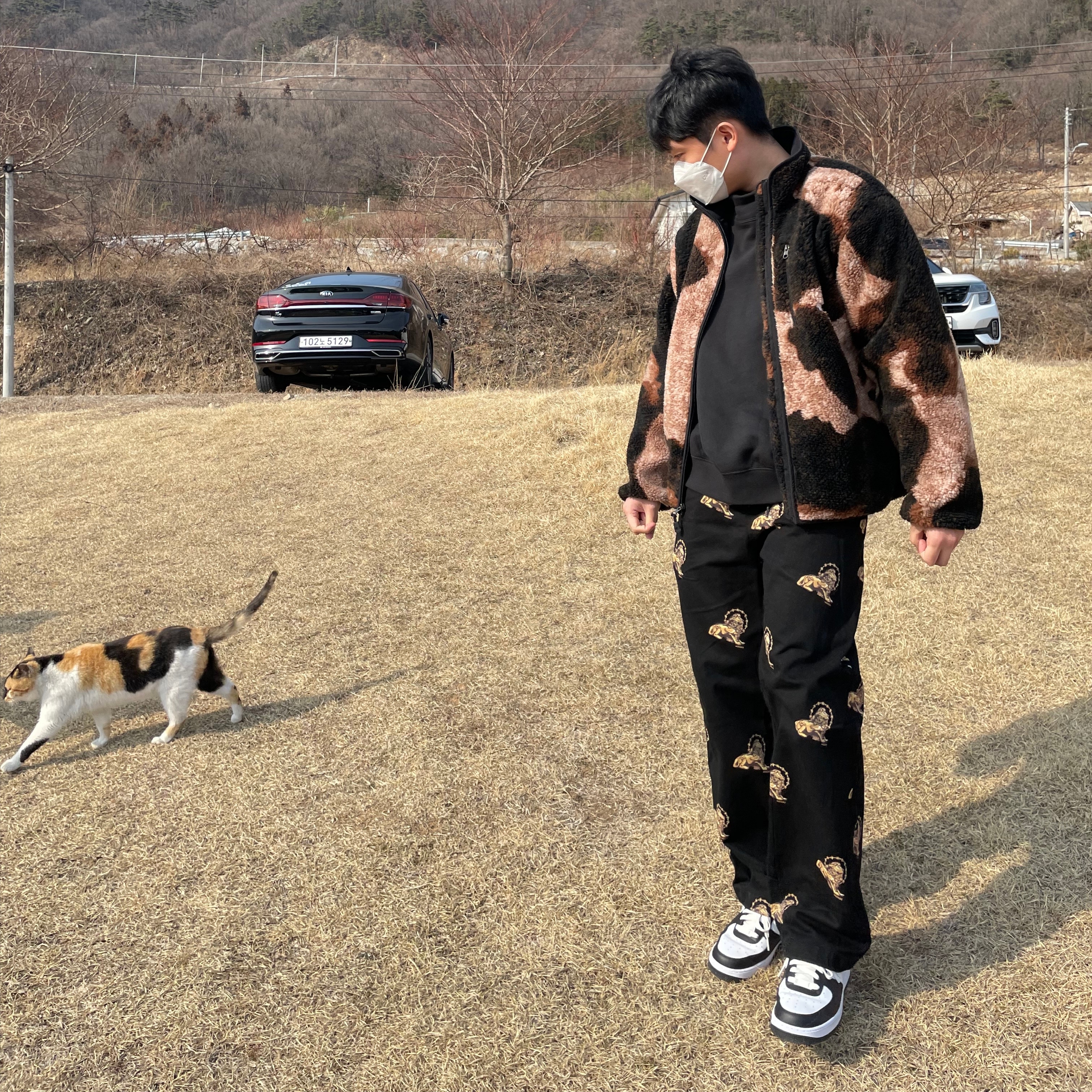 Supreme x The North Face Bleached Denim Print Fleece Jacket Black - 21FW 착용 스타일 - 2