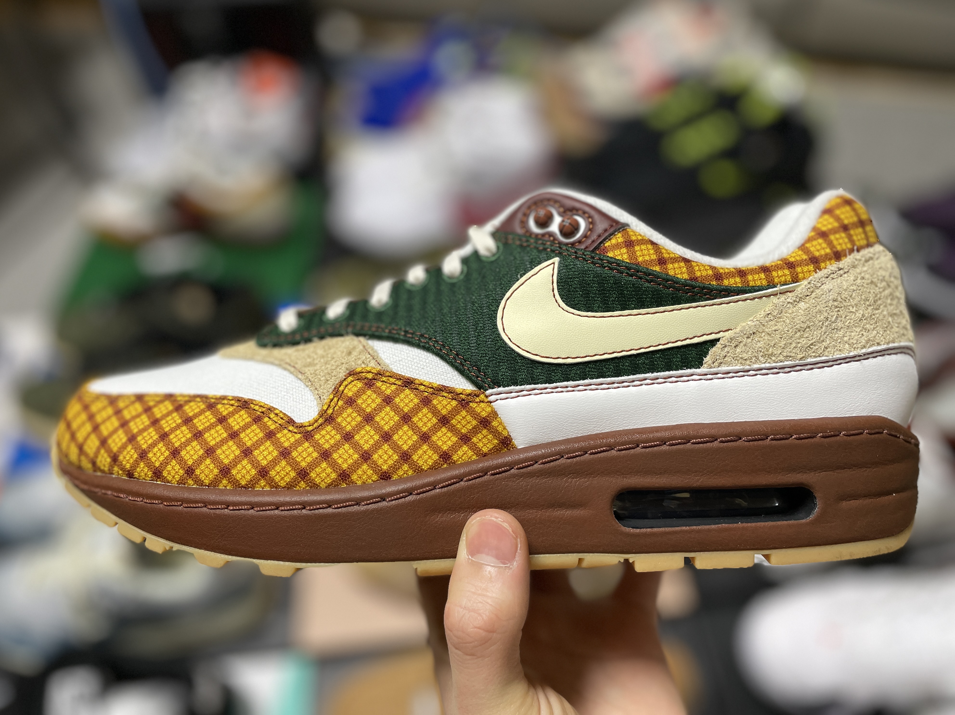 Nike Air Max 1 Susan Missing Link 착용 스타일