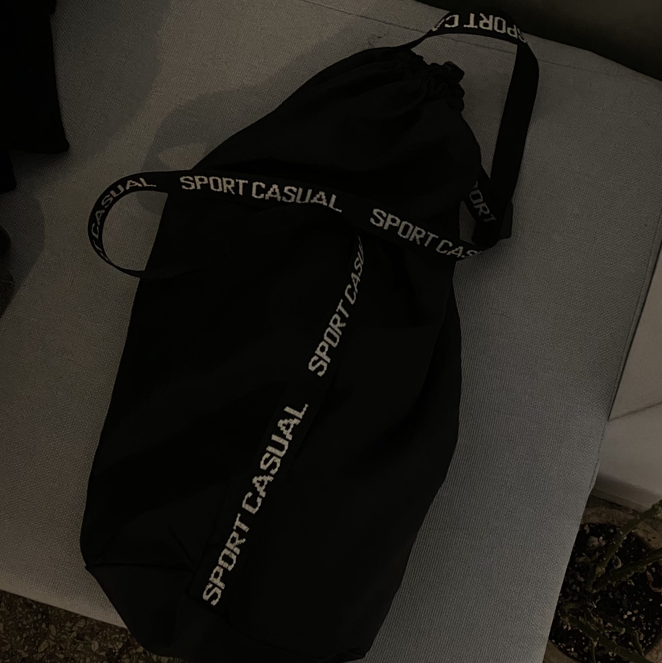 (W) Autry Medalist Low Leather Sneakers White, Autry Medalist Low Leather Sneakers White 착용 스타일 - 3