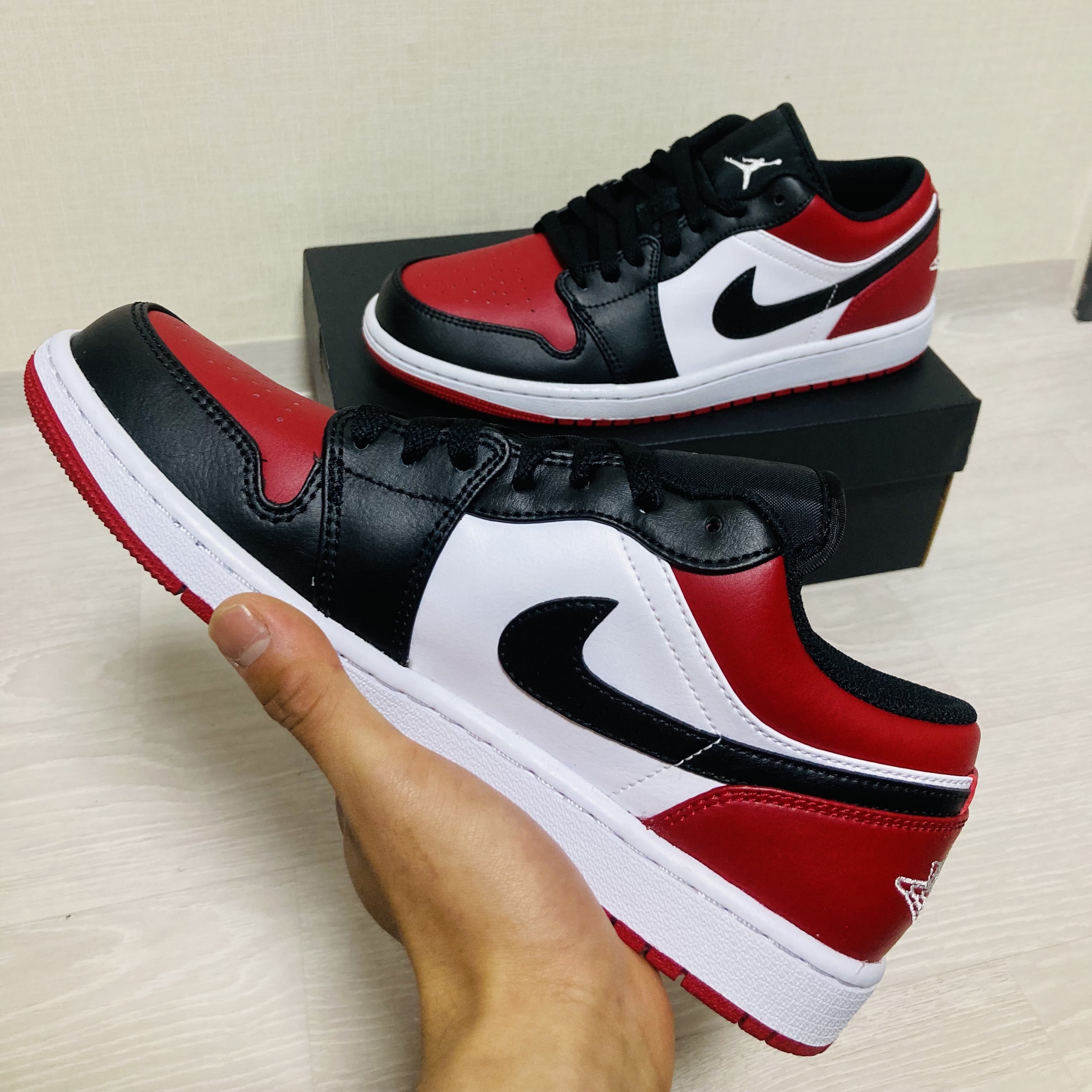 Jordan 1 Low Bred Toe 착용 스타일