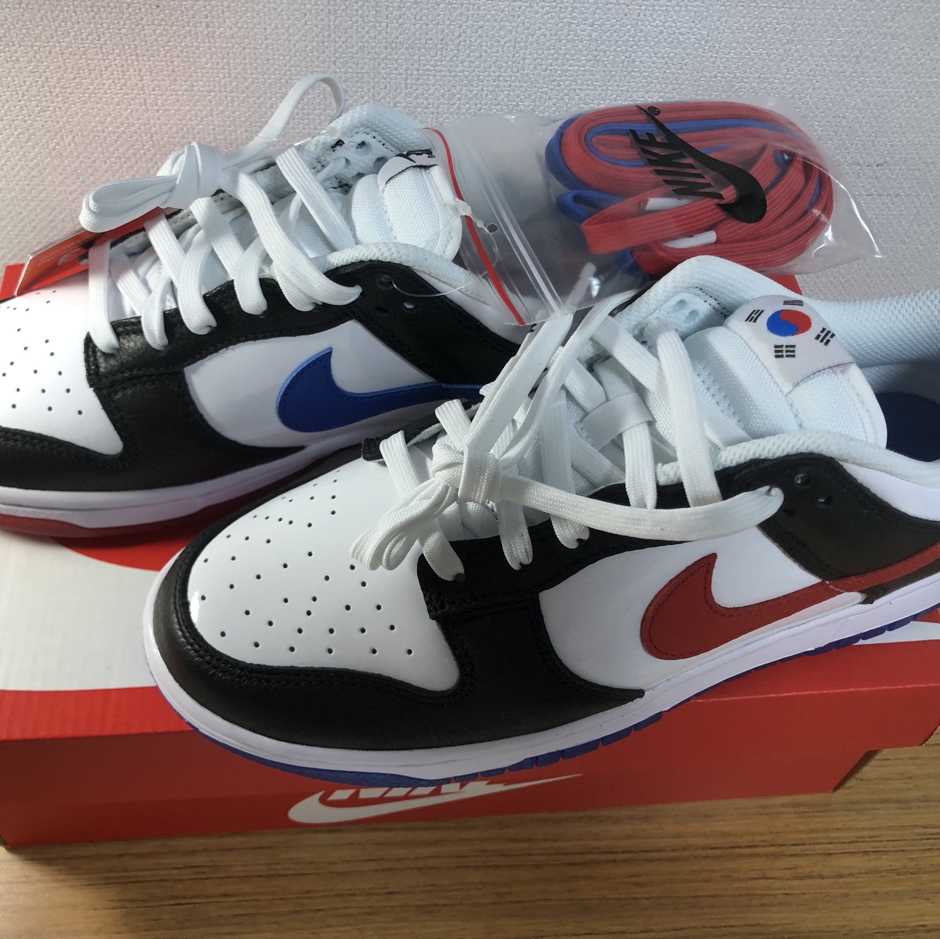 Nike Dunk Low SE Seoul 착용 스타일