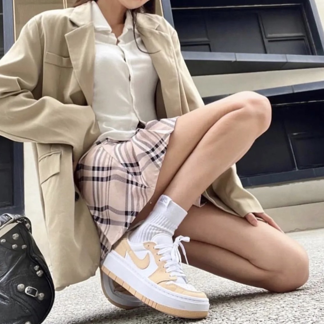 (W) Jordan 1 Elevate Low White Onyx 착용 스타일 - 2
